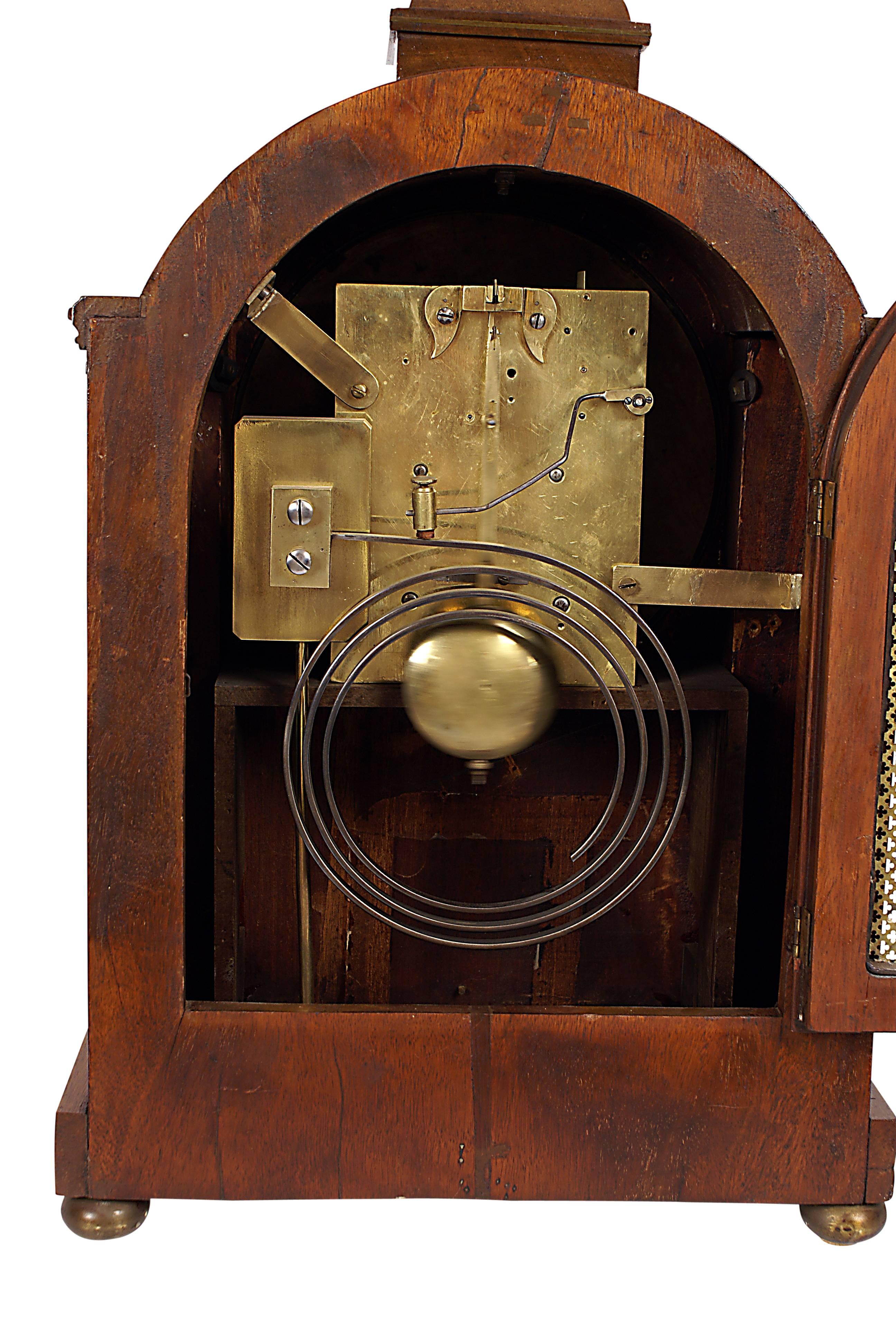 English Regency Mahogany Brass Inlaid Bracket Clock, circa 1820 (Metall)