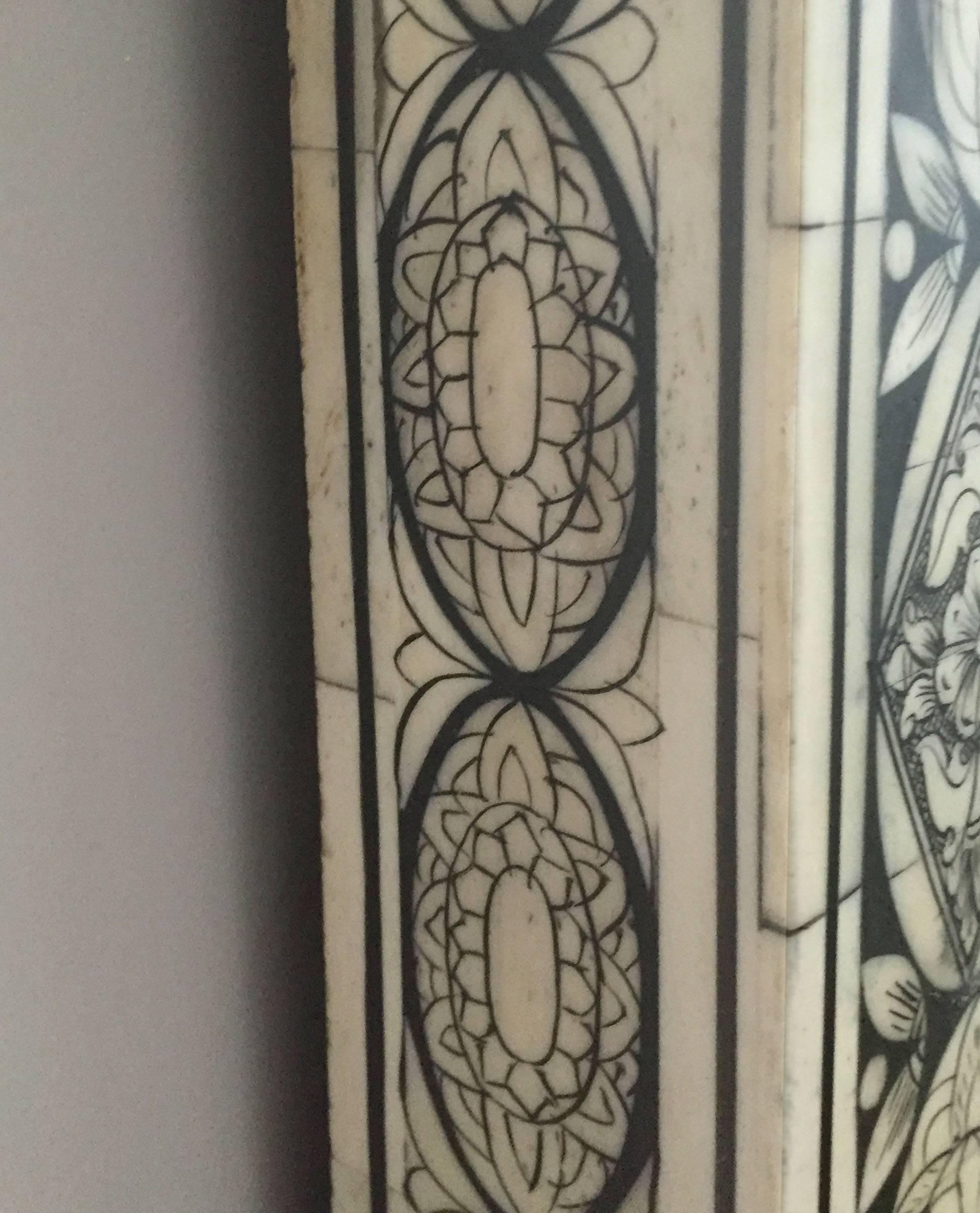 Mid-20th Century Beautiful Moroccan Bone Mirror with Penwork Detail 3