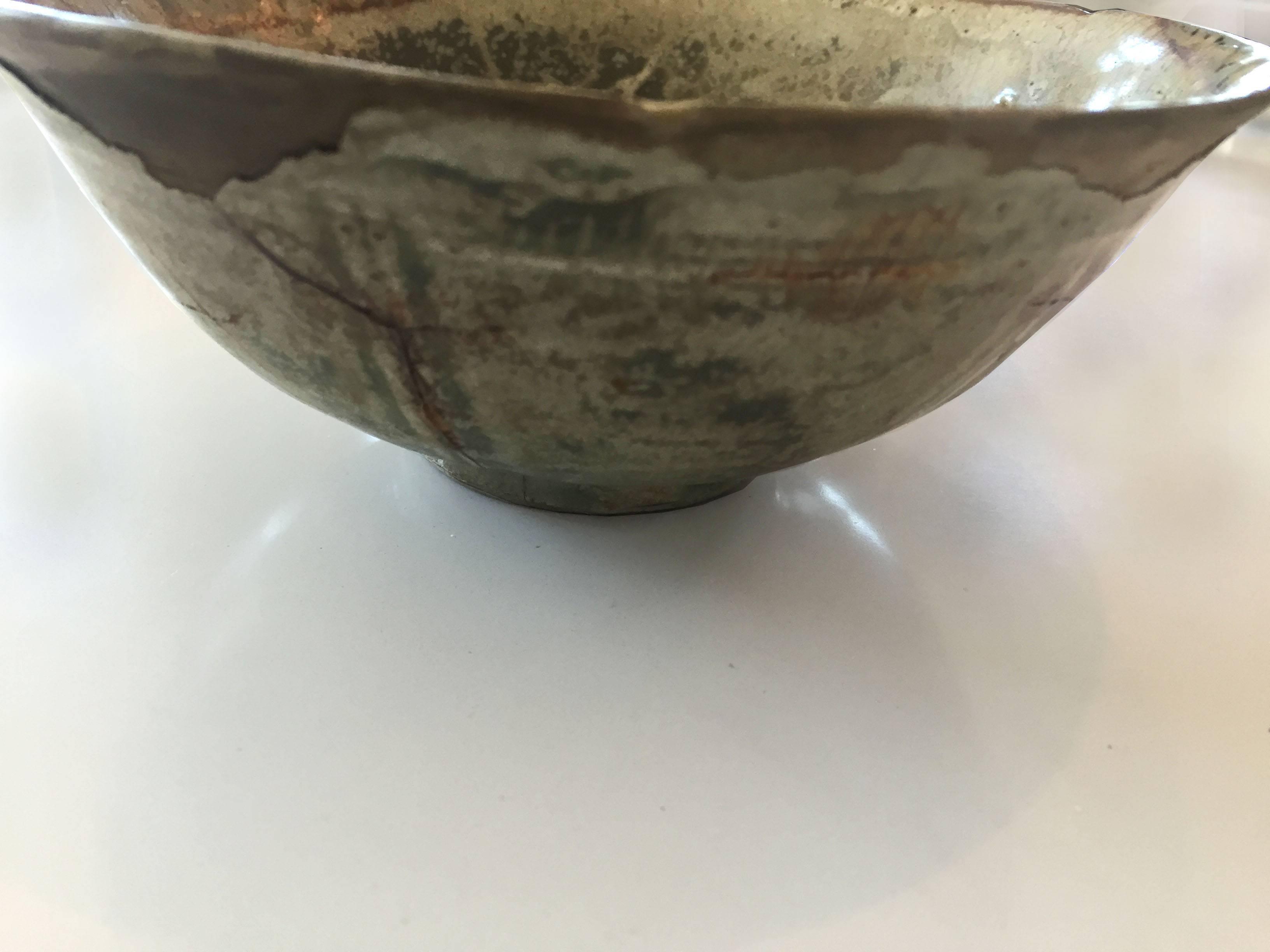 15th Century Handmade and Glazed Celadon Pottery Bowl from Thailand 1
