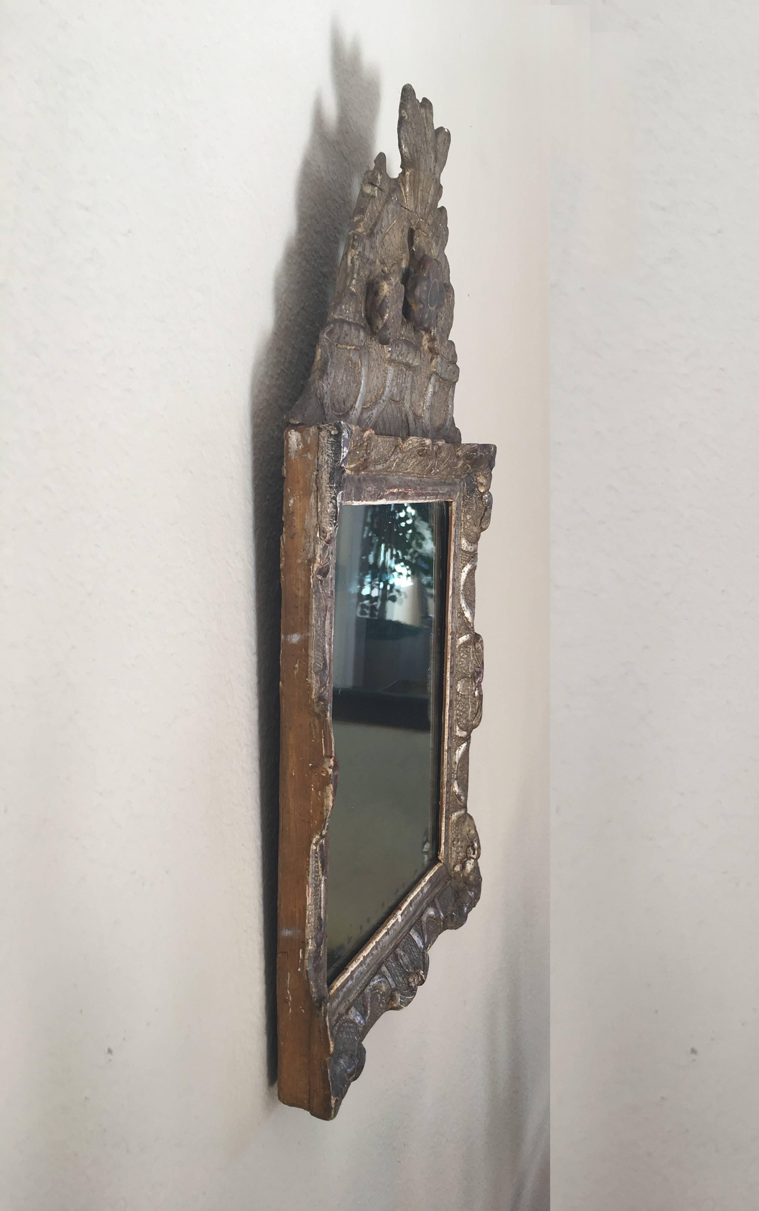 Regency Early 18th Century French Regence Giltwood Mirror