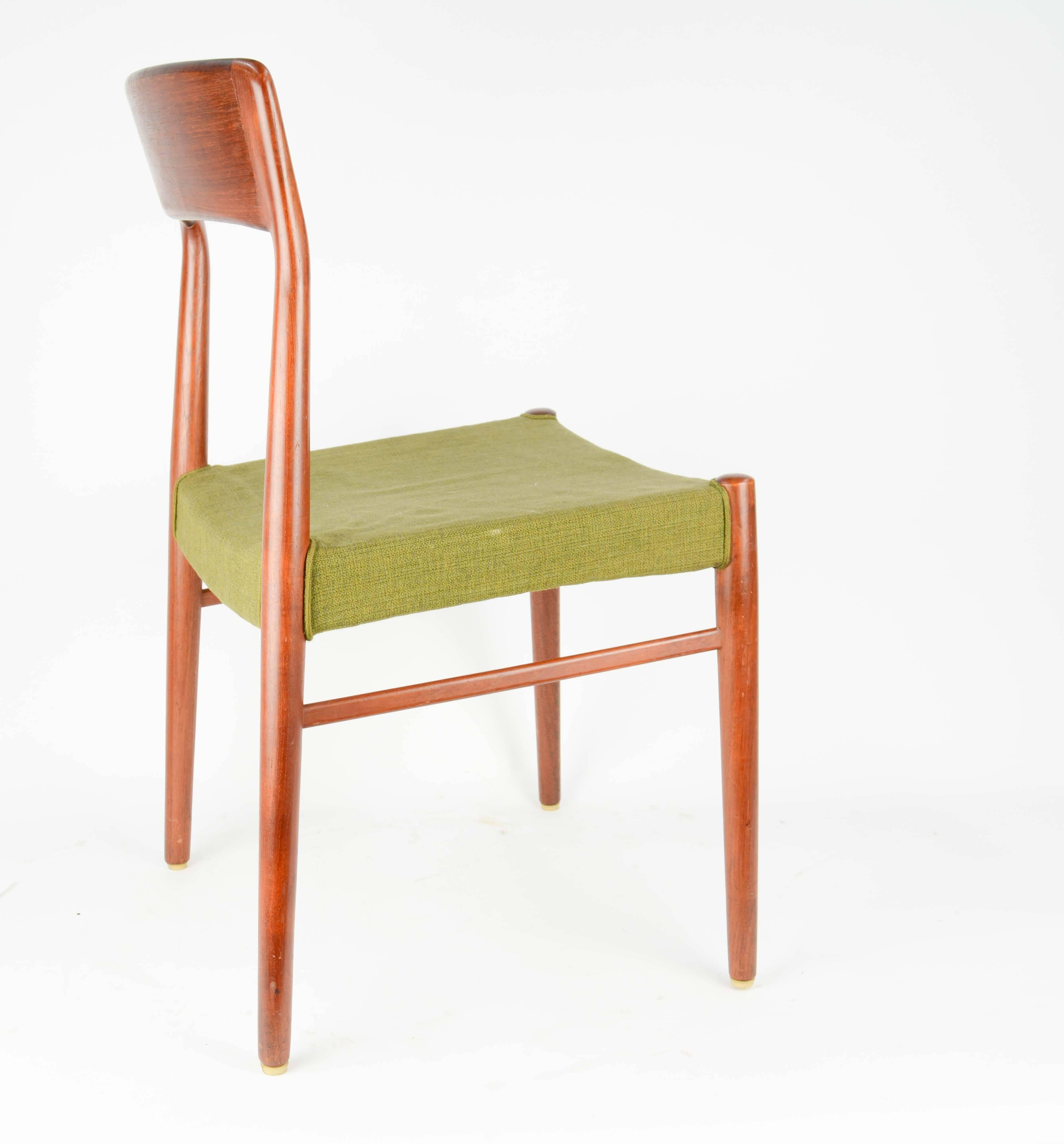 Scandinavian Modern Set of Six Teak Dining Chairs by Niels Otto Møller, Model 77 For Sale