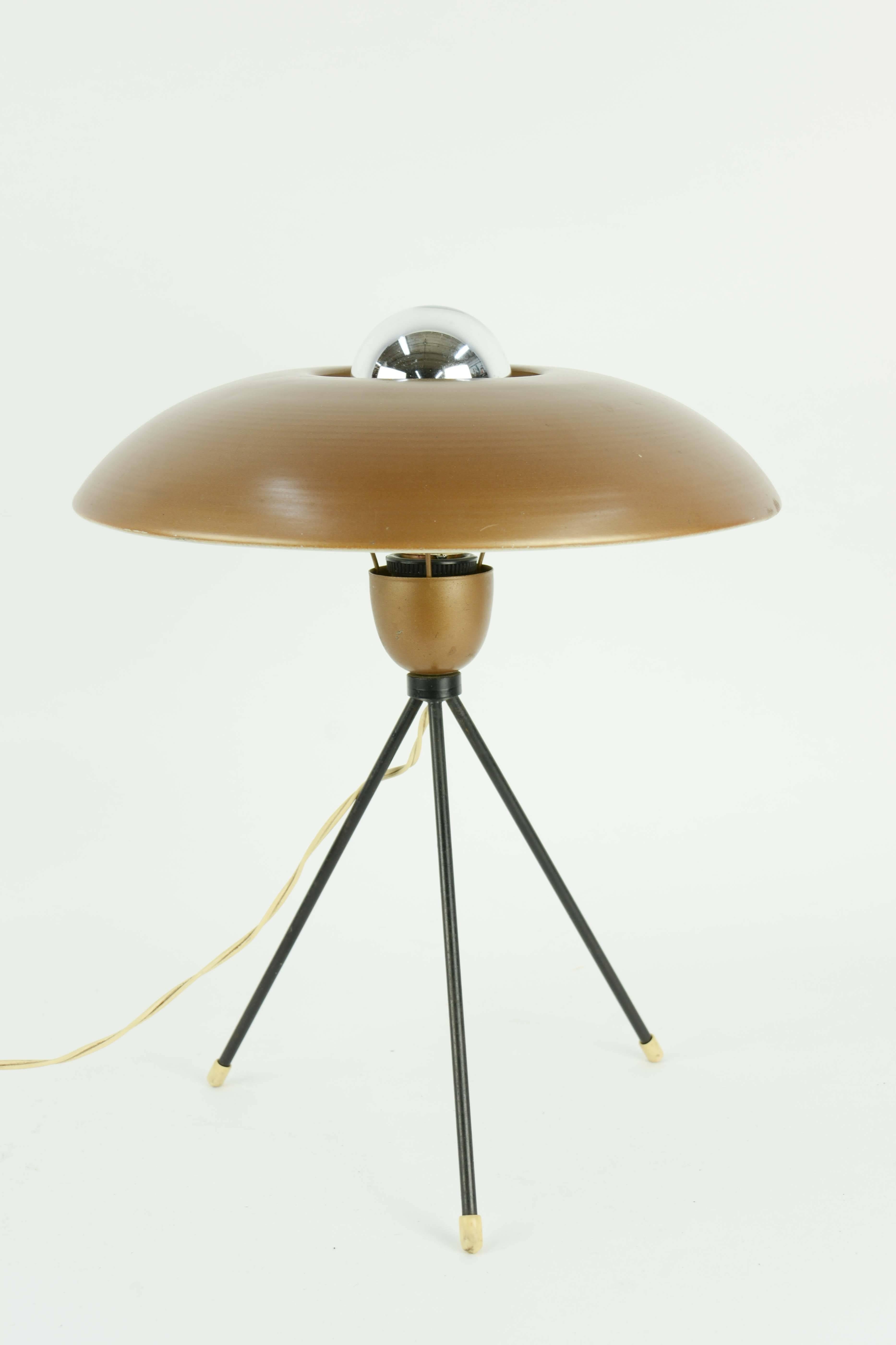 Very Rare Louis Kaiff Tripod UFO Table Lamp for Phillips In Good Condition In Portland, OR