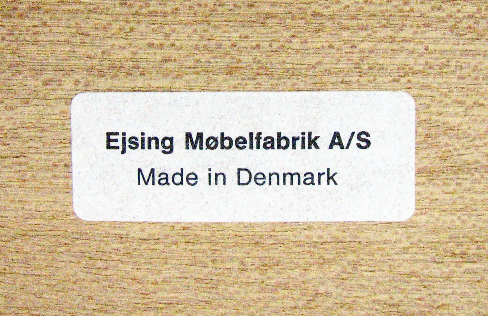 Midcentury Teak Writing Desk by Ejsing Møbelfabrik For Sale 1