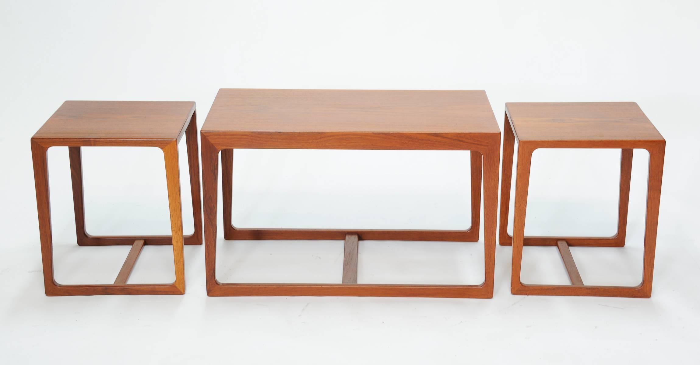 A wonderful set of nesting set of teak side tables and coffee tables. The corner are finely detailed and refined in form and function

(Key Word Search: Edward Wormley, Dunbar, Harvey Probber, T.H. Robsjohn-Gibbings, Widdicomb, Paul McCobb,