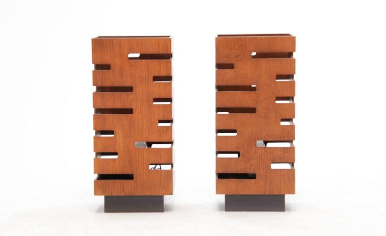 Monumental Table Lamps In The Style Of Frank Lloyd Wright At 1stdibs Monumental Table Lamps In The Style Of Frank Lloyd Wright