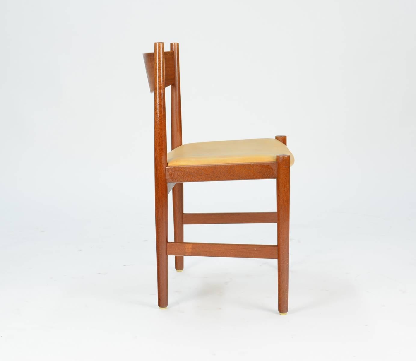 Scandinavian Modern Eight Hans Wegner CH 36 Dining Chairs with Congac Leather Seats for Carl Hansen