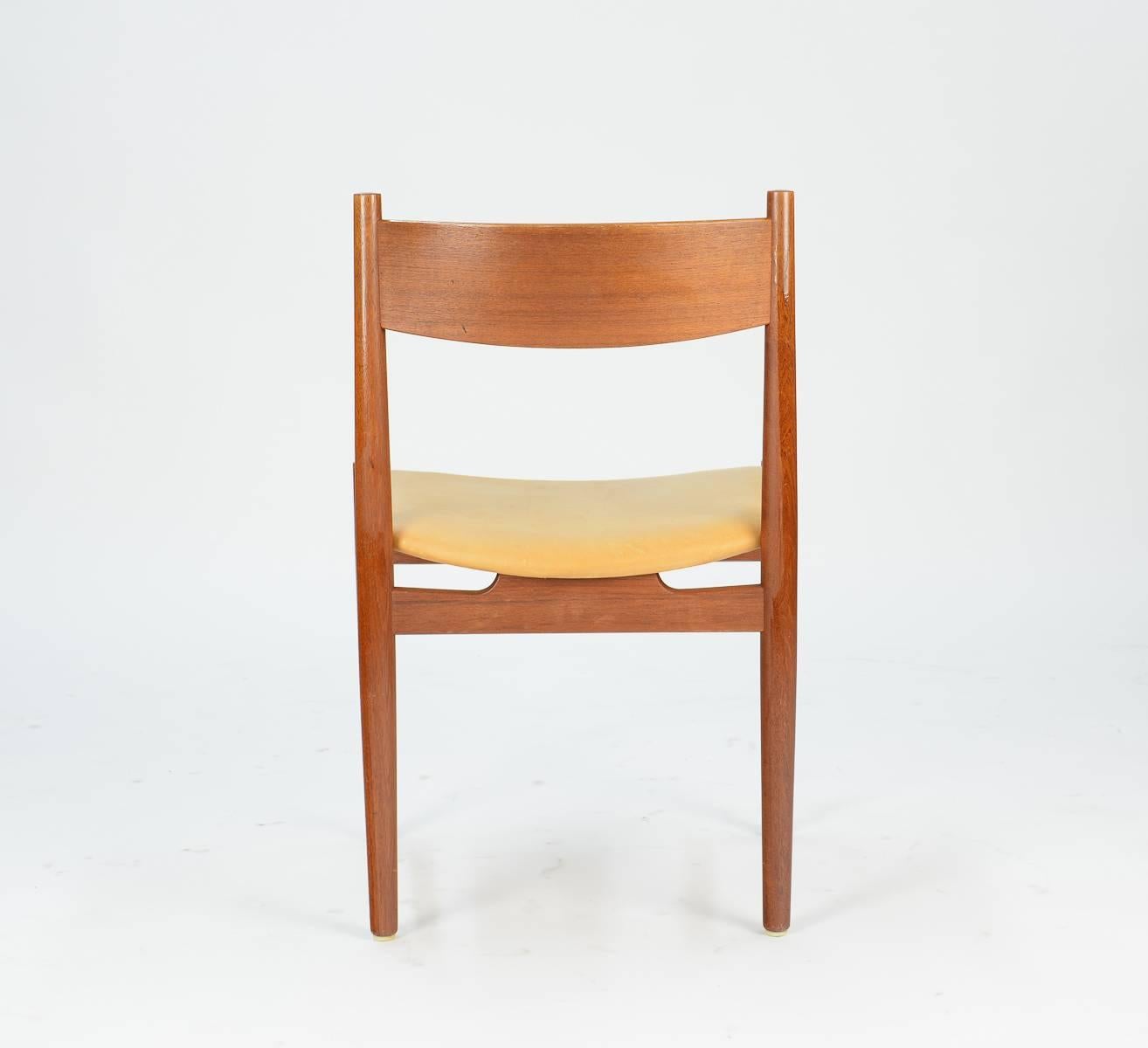 Eight Hans Wegner CH 36 Dining Chairs with Congac Leather Seats for Carl Hansen In Good Condition In Portland, OR