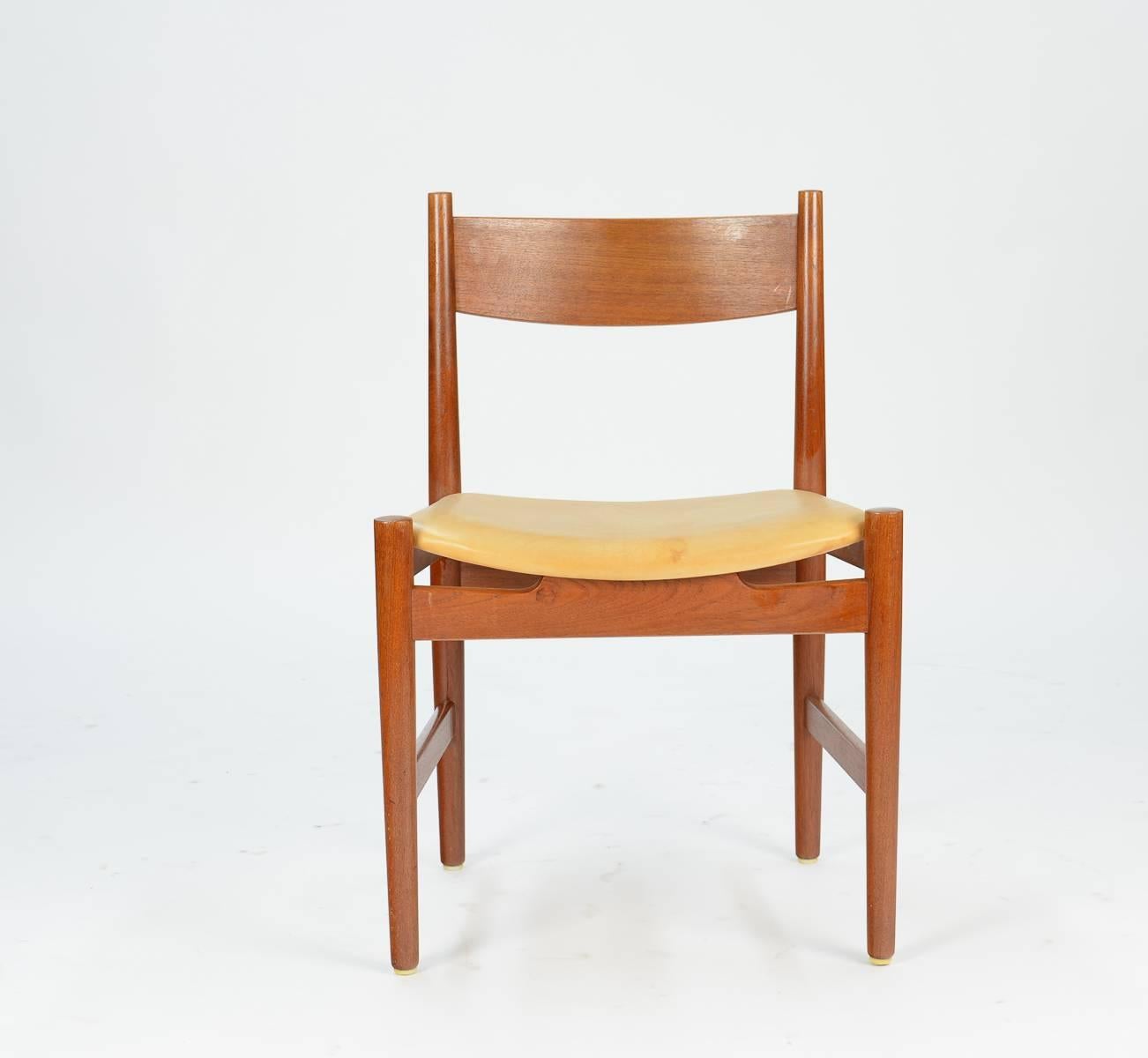Mid-20th Century Eight Hans Wegner CH 36 Dining Chairs with Congac Leather Seats for Carl Hansen