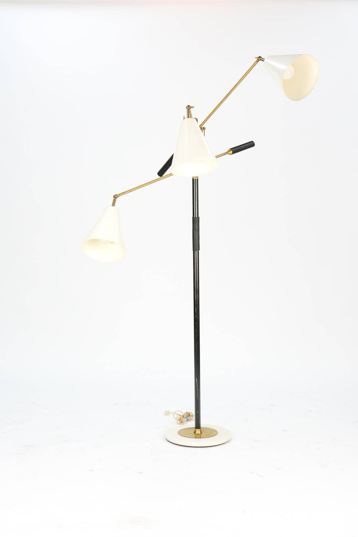 Mid-Century Modern Finely Detailed Floor Lamp with Brass Arms and Italian Marble Base For Sale