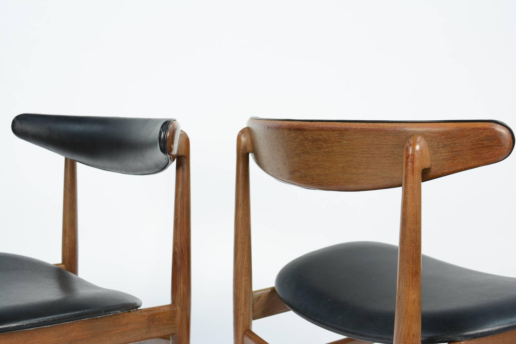 Mid-20th Century A Rare Set of 8 Vamdrup Stolefabrik, Model 218a Teak Dining Chairs Denmark 1965