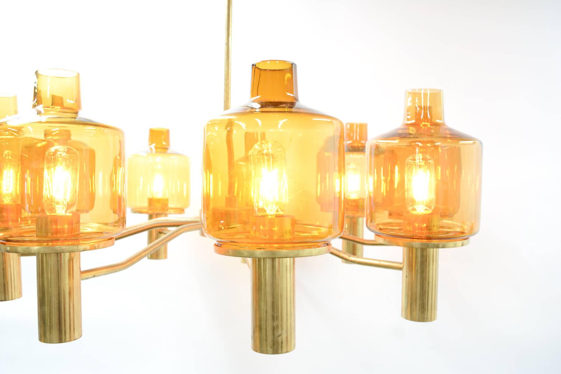 Swedish Hans-Agne Jakobsson Nine-Arm Brass Chandelier with Amber Glass