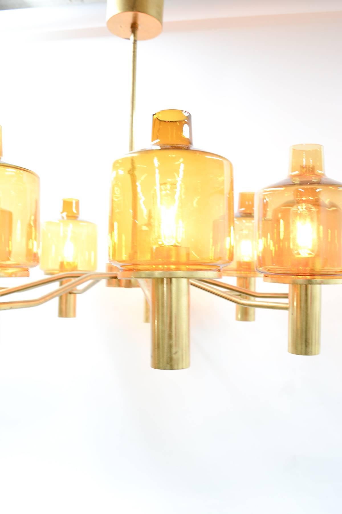 Mid-20th Century Hans-Agne Jakobsson Nine-Arm Brass Chandelier with Amber Glass