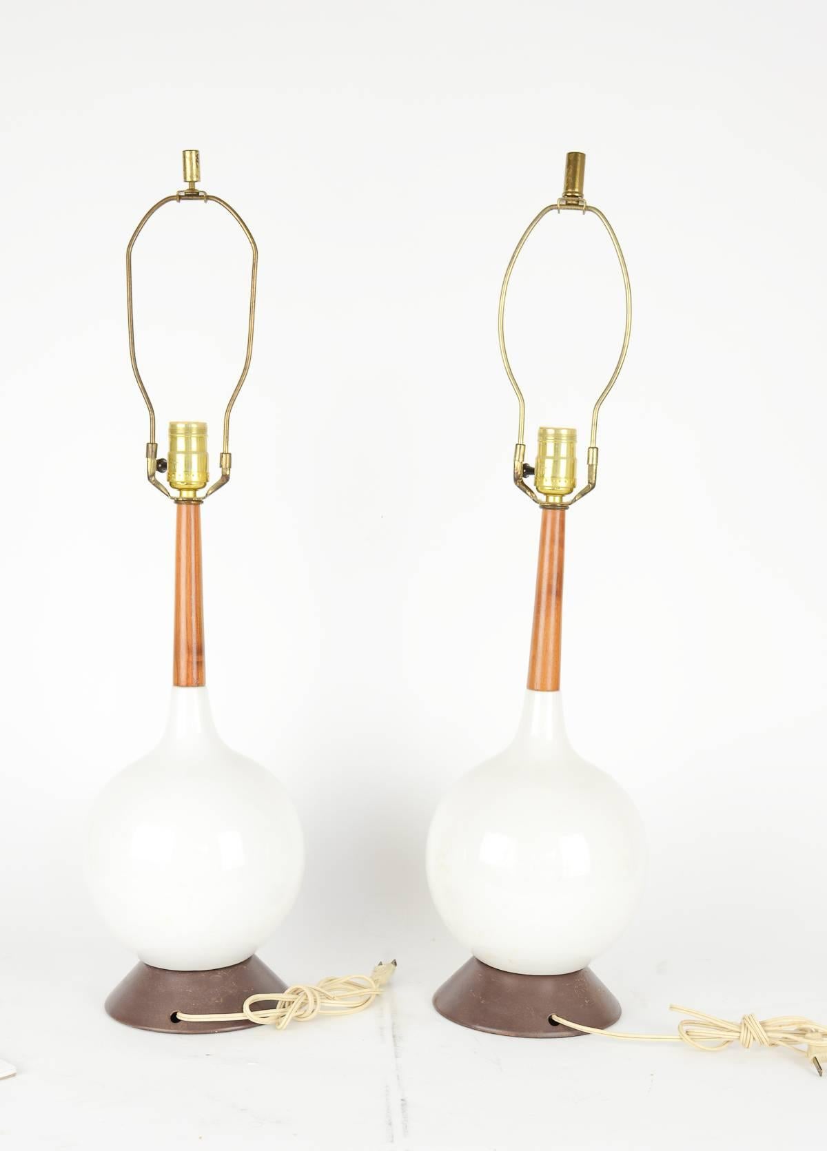 Mid-20th Century Pair of Simple and Elegant Danish Blown-Glass Lamps with Teak Stems