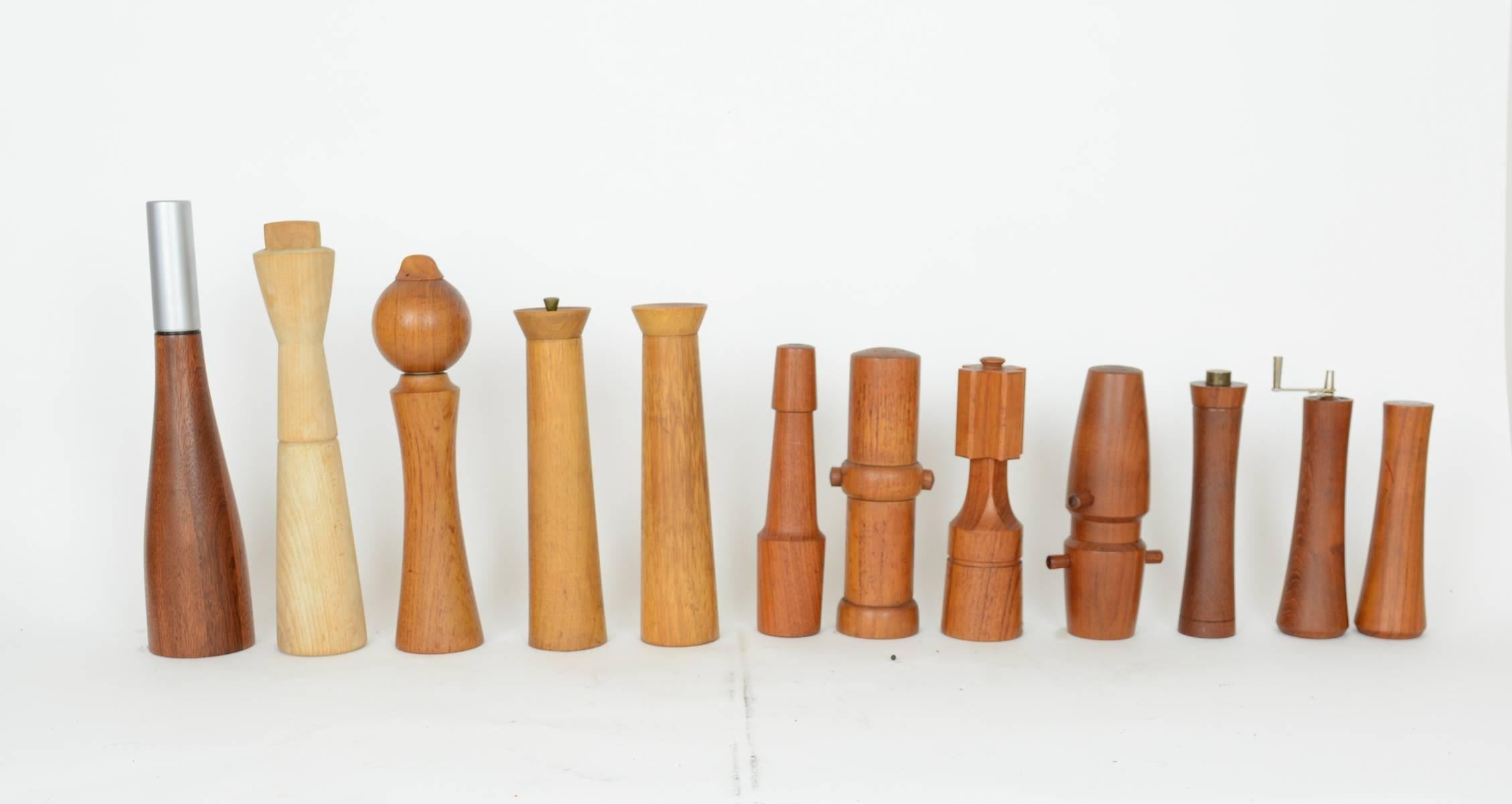 Mid-Century Modern Grand Collection of 40 Peppermills and a Few Salts 'Some by Jen Quistgaard' For Sale