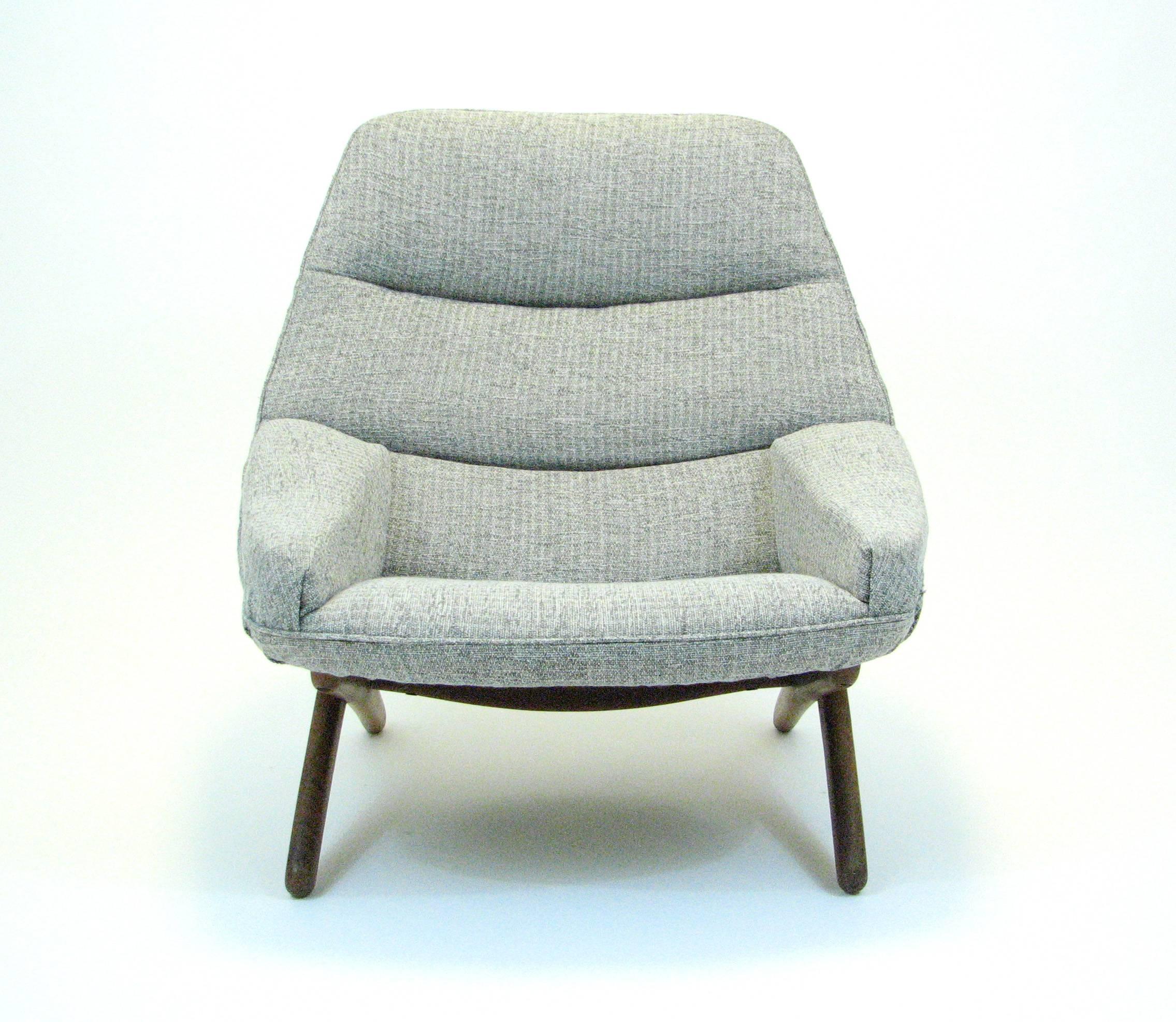 20th Century Danish ML 91 Lounge Chair by Illum Wikkelsø for Mikael Larsen
