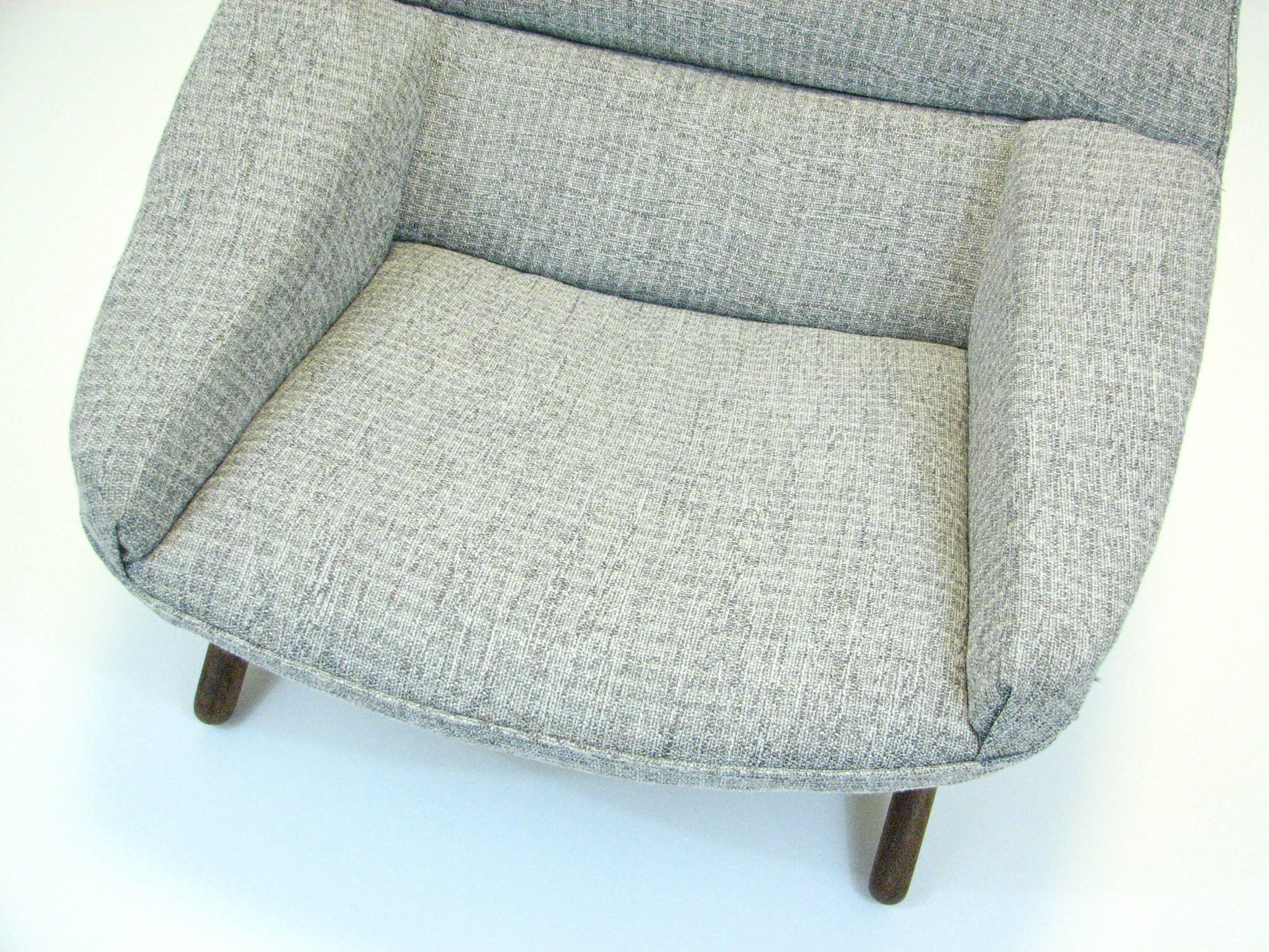 Danish ML 91 Lounge Chair by Illum Wikkelsø for Mikael Larsen 1