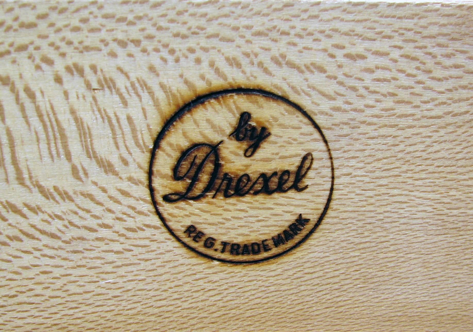 Timeless Mid-Century Modern Dresser by Milo Baughman for Drexel “Today’s Living” 4