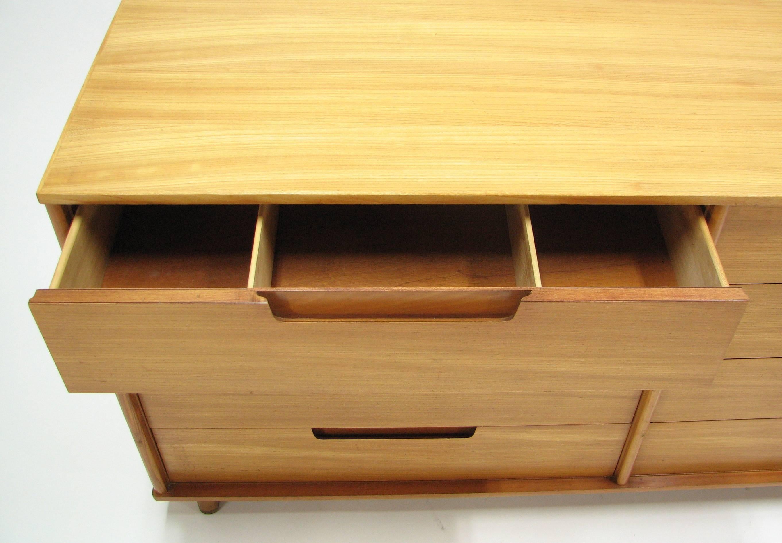 20th Century Timeless Mid-Century Modern Dresser by Milo Baughman for Drexel “Today’s Living”