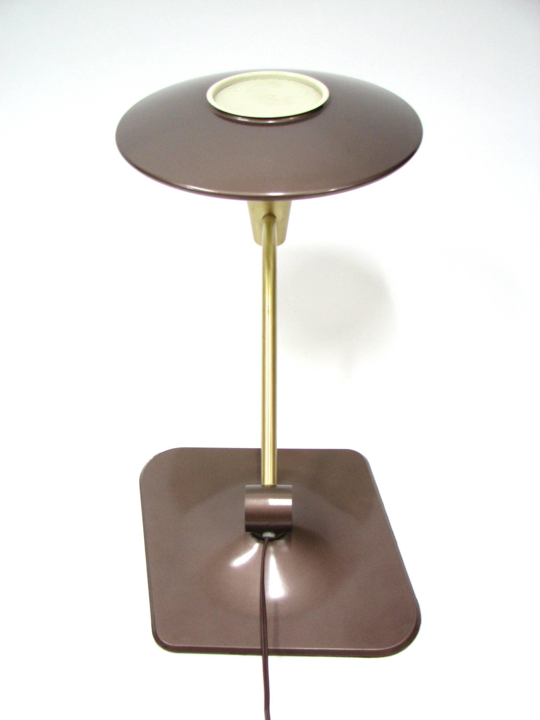 Mid-Century Dazor 'Flying Saucer' Desk Lamp For Sale at 1stDibs