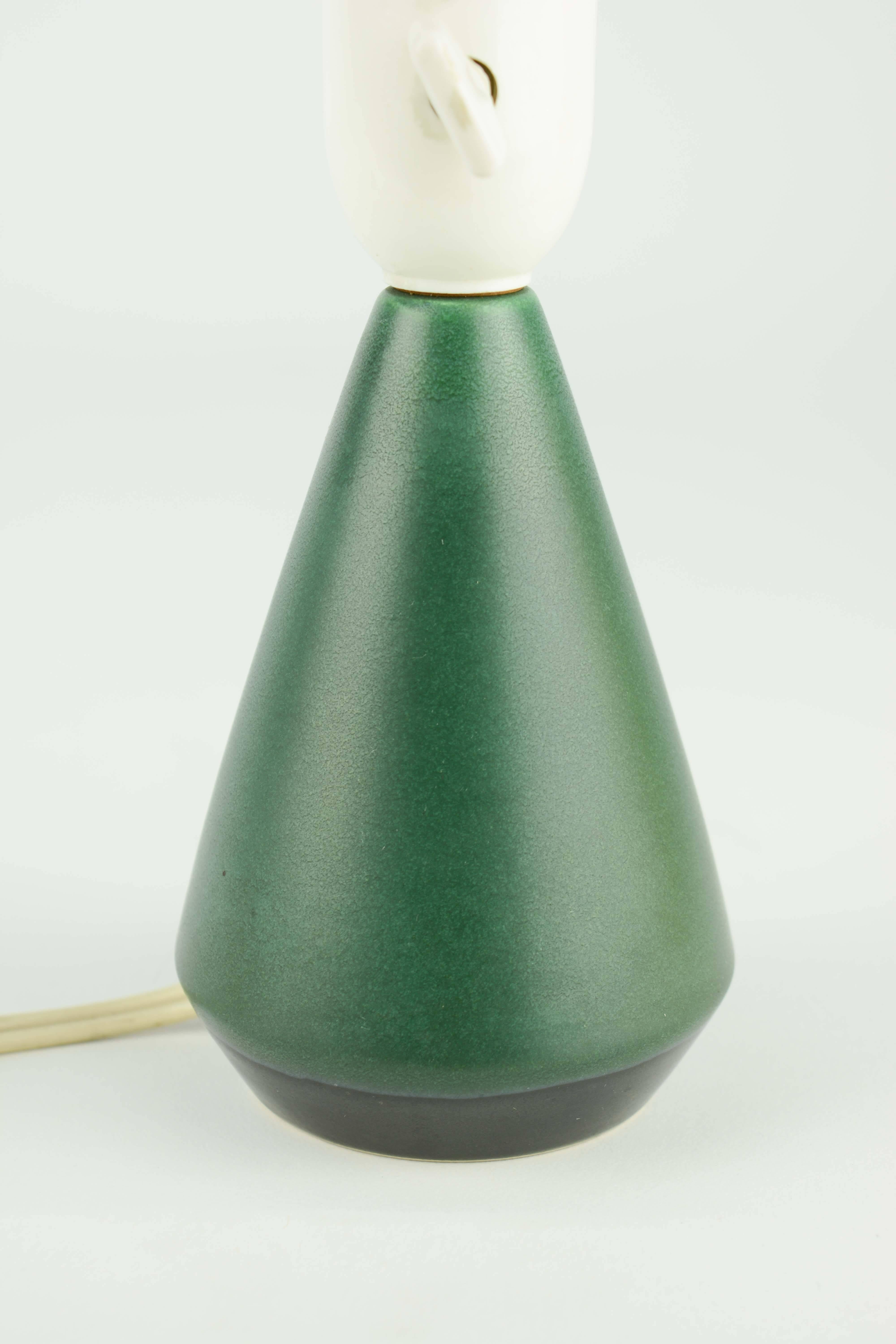 Sweet and Petite Danish Ceramic Table Lamp in Racing Green In Good Condition In Portland, OR
