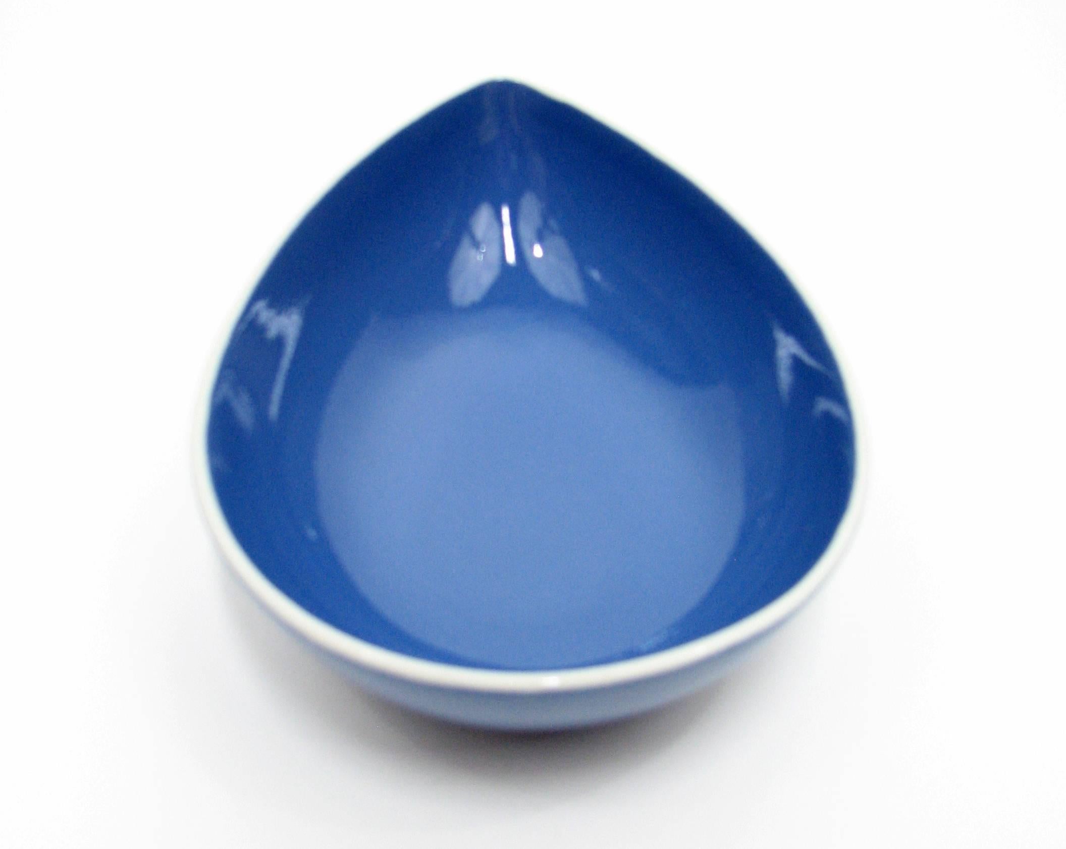 Pristine Blue Teardrop Bowl by Stig Lindberg for Gustavsberg 2