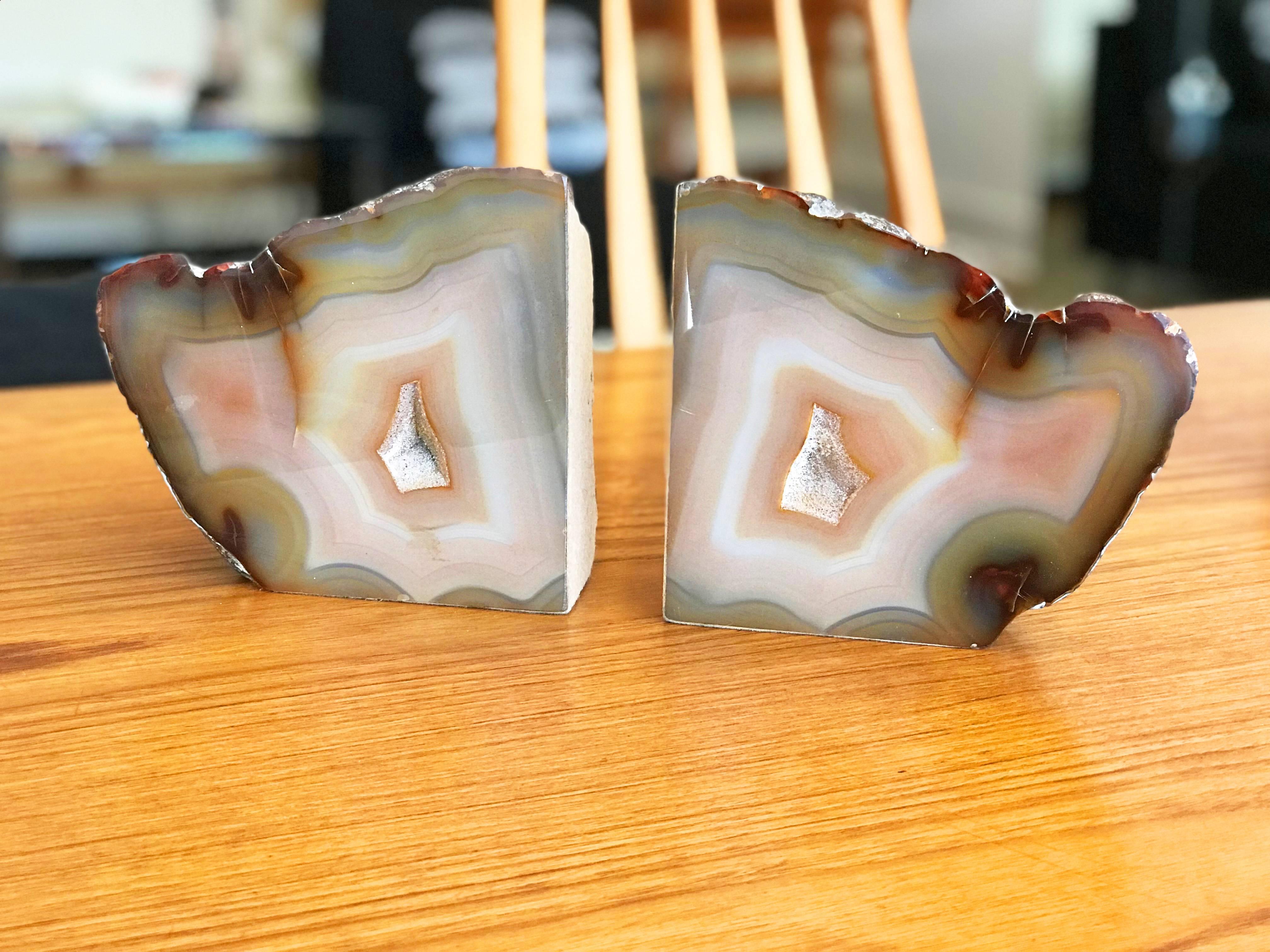 A beautiful pair of Mid-Century Brazilian agate bookends from a Golden, Colorado estate.

Please Note:  Pickup for these items is in Denver, Colorado.