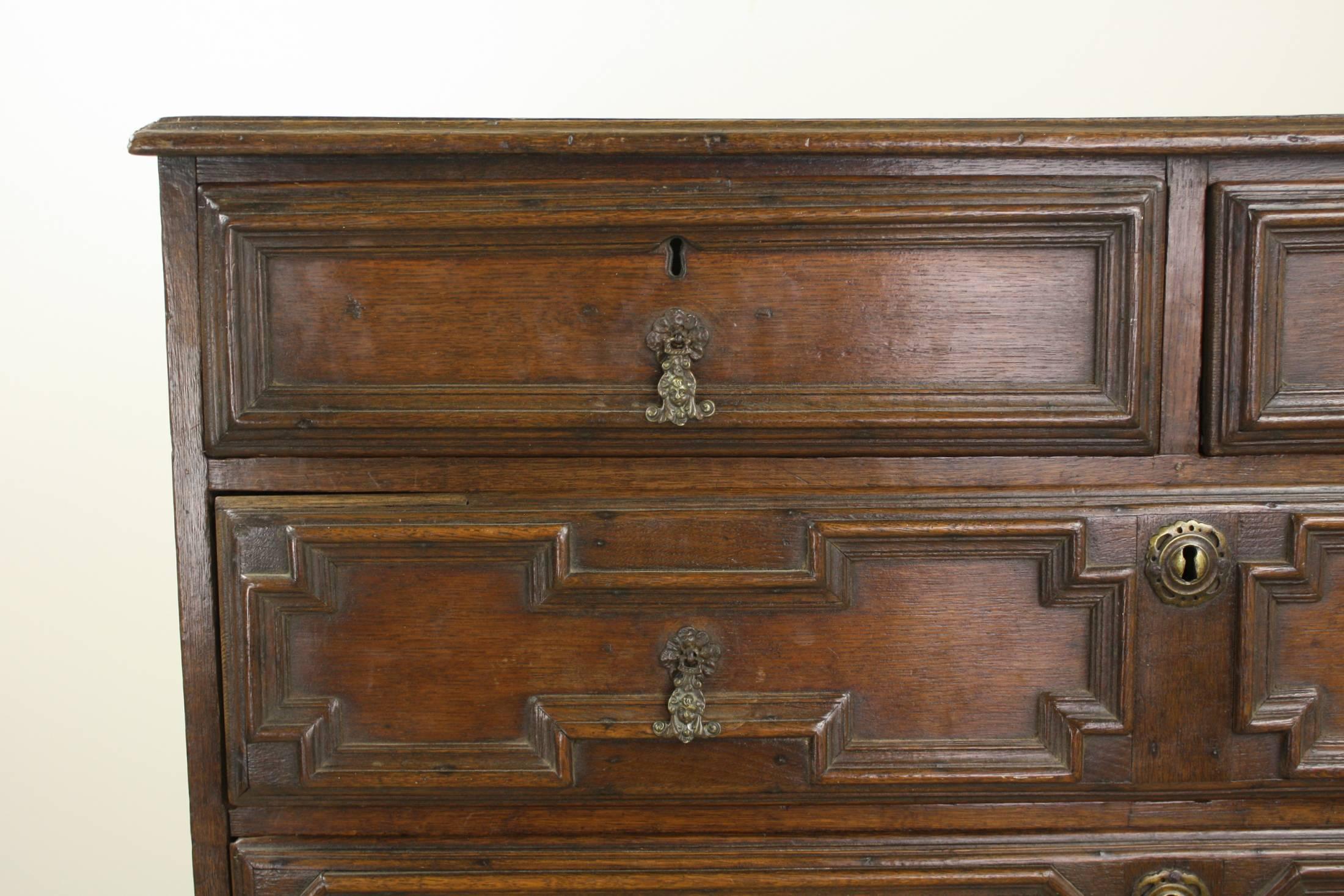 Early Period Oak Chest of Drawers 1