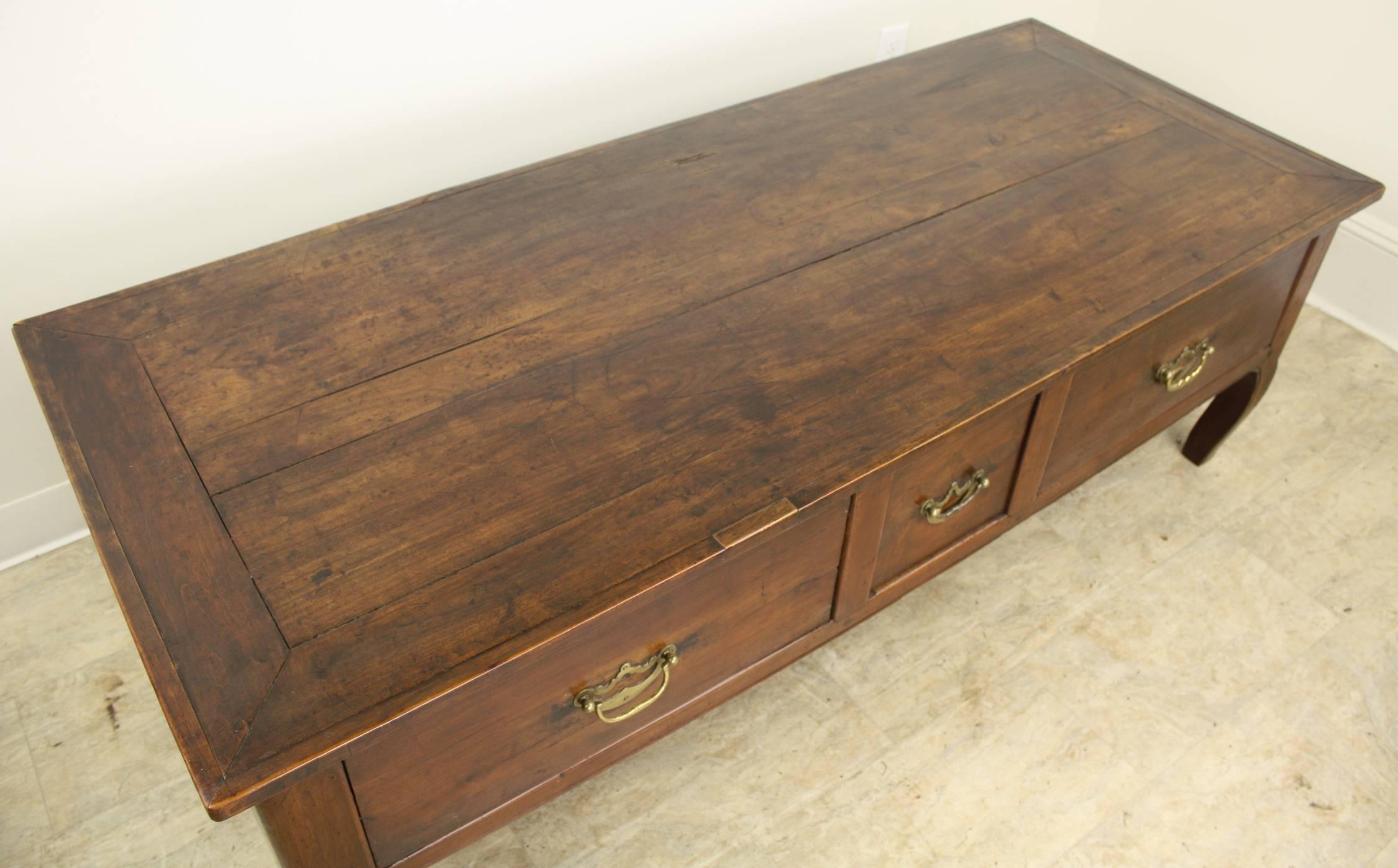 19th Century Antique Cherry Coffee Table with Cabriole Legs