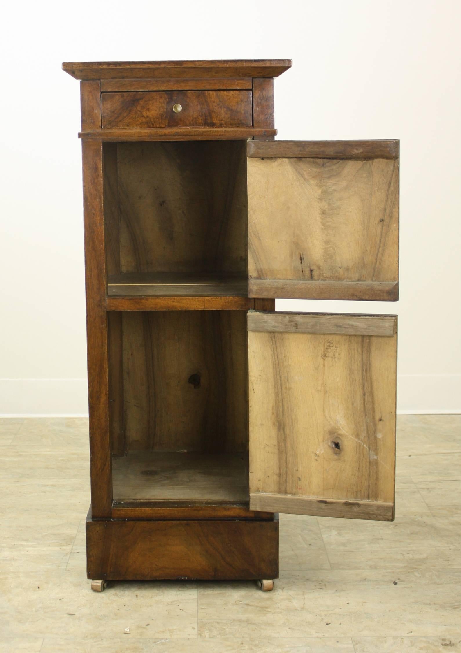 Small Antique Walnut Cupboard with Wooden Castors In Good Condition In Port Chester, NY