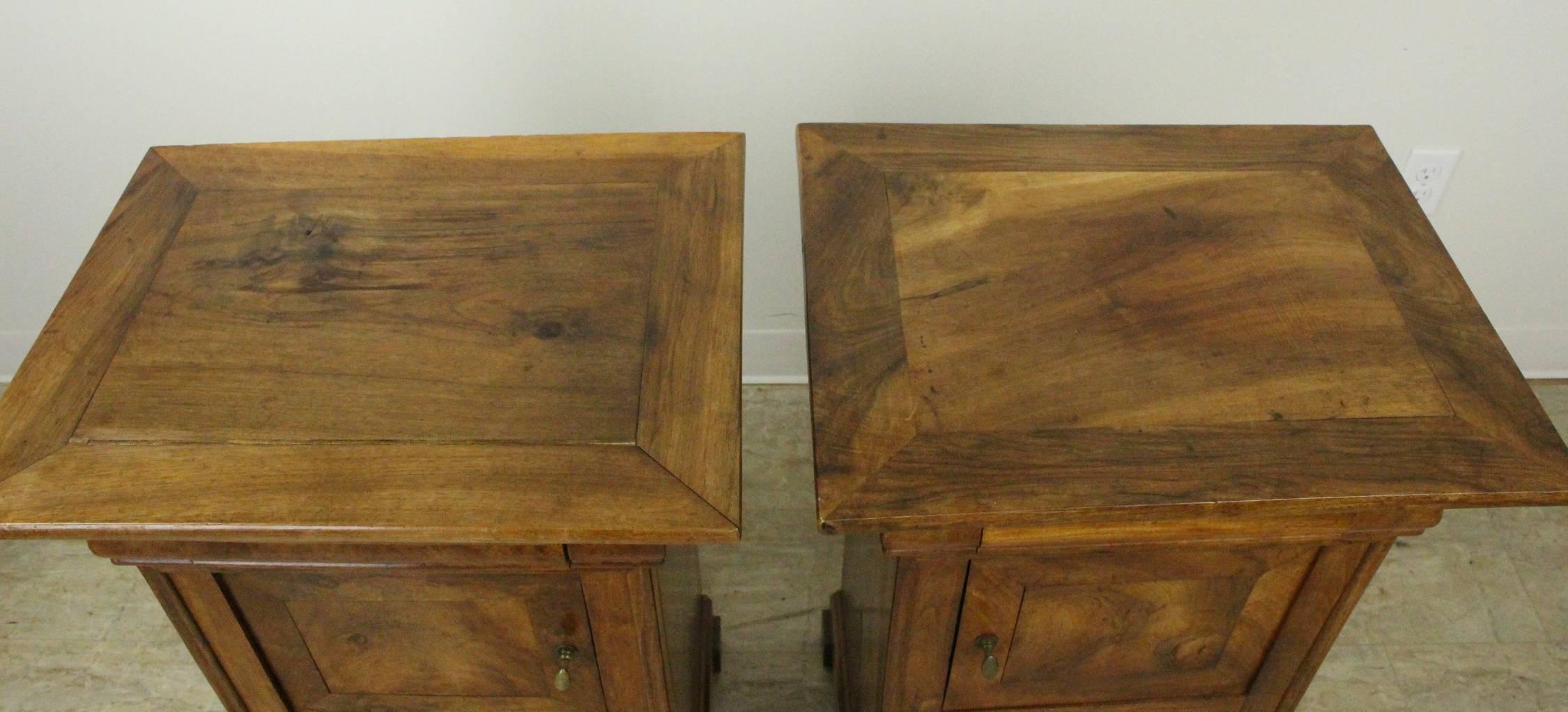 Pair of Antique Walnut Louis Philippe Nightstands In Good Condition In Port Chester, NY