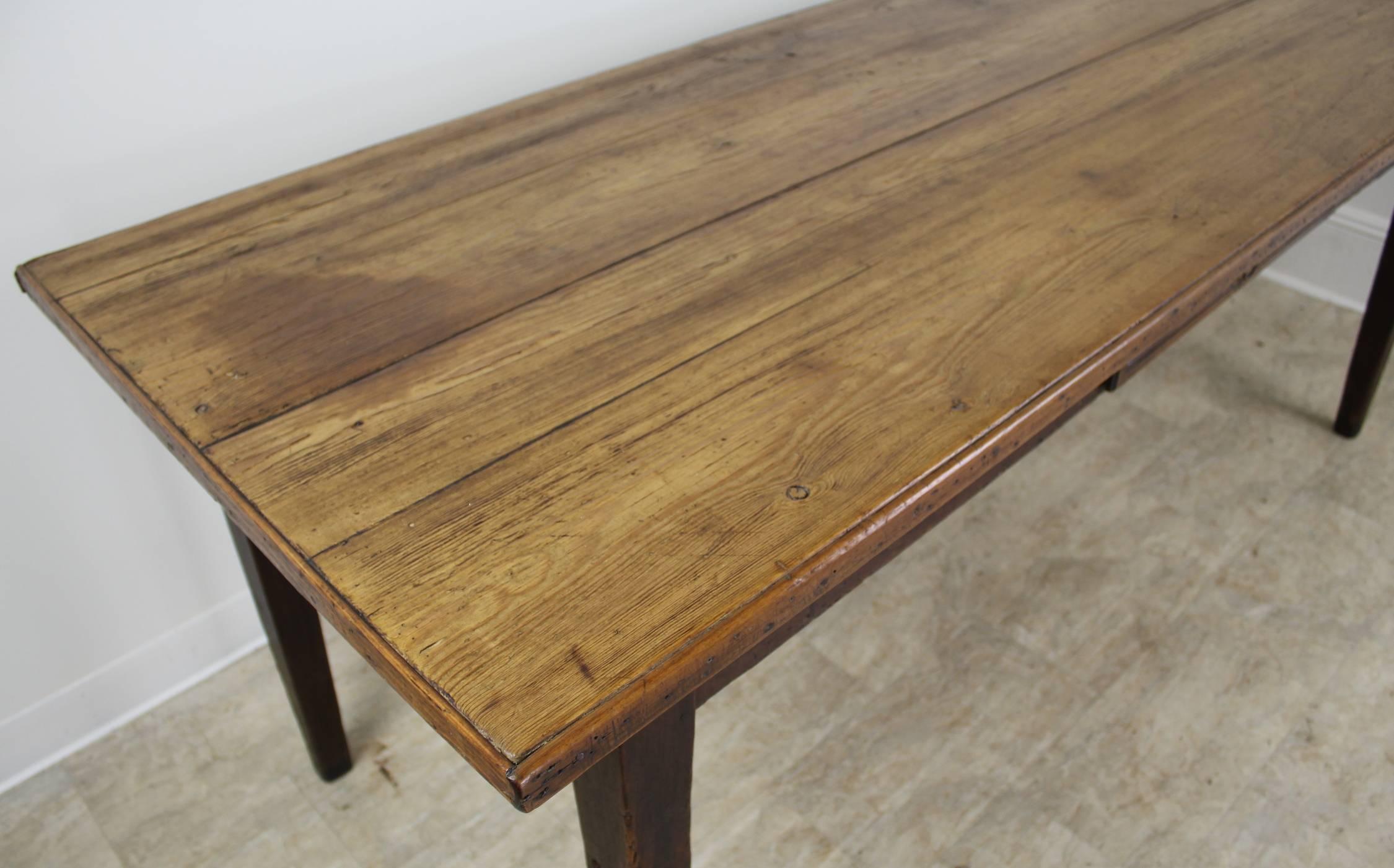 19th Century Antique Pine Farm Table with Single Drawer and Decorative Edge