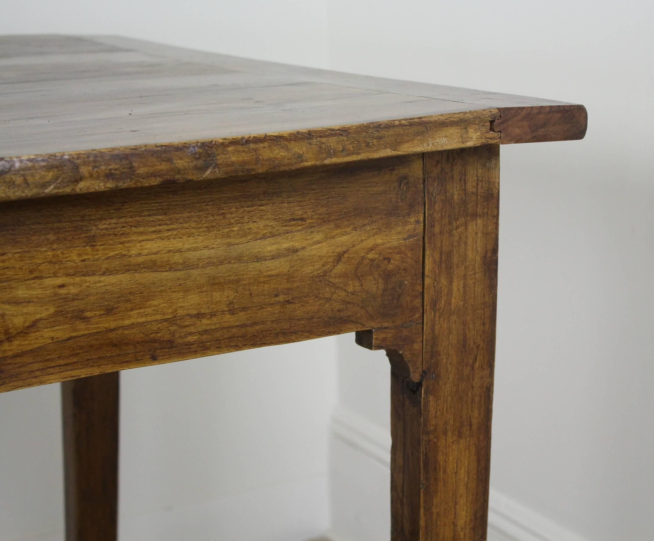 Beautifully Grained Elm Farm Table, Two Drawers 2