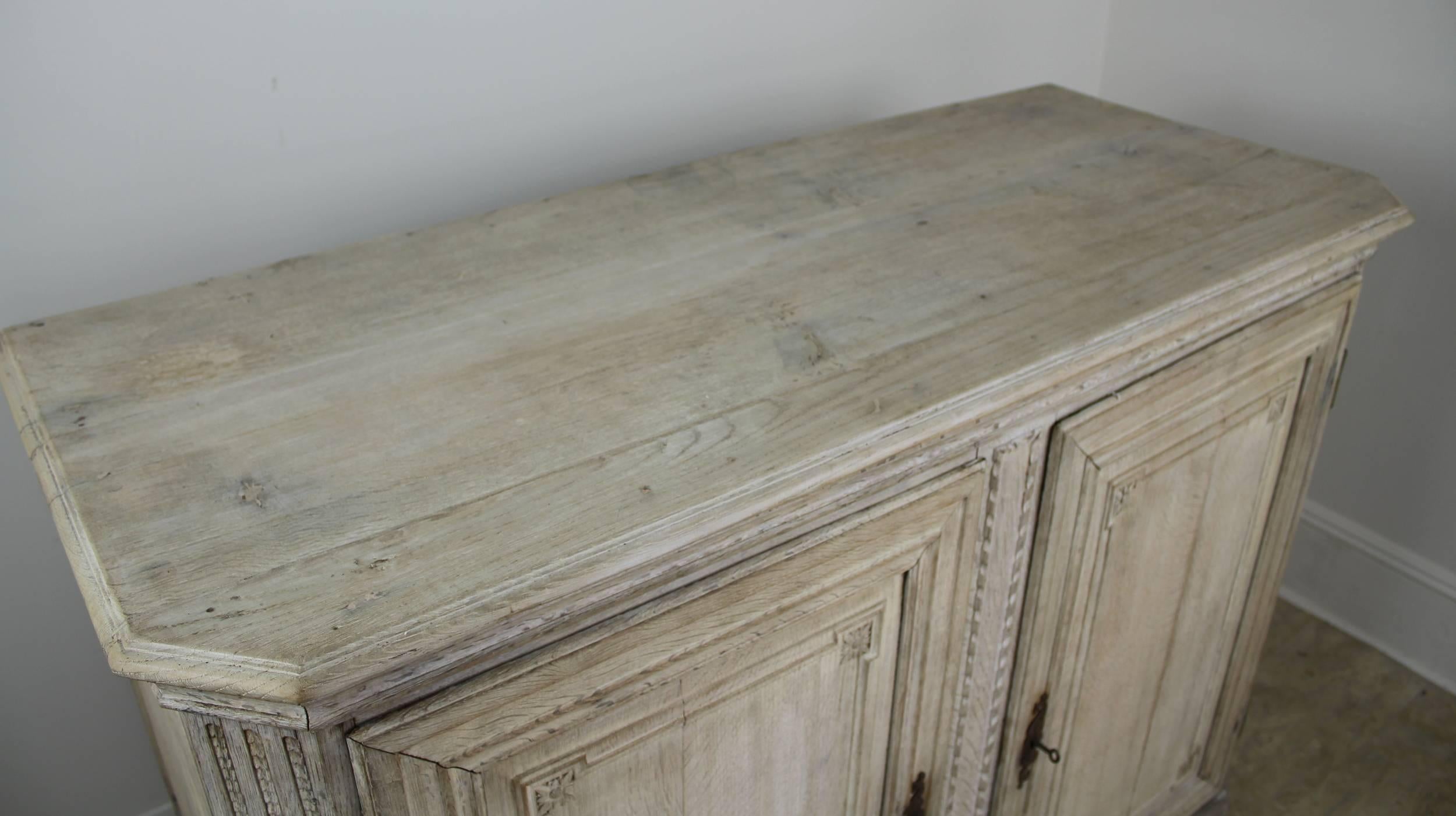 18th Century Bleached Oak Two-Door Buffet In Good Condition In Port Chester, NY