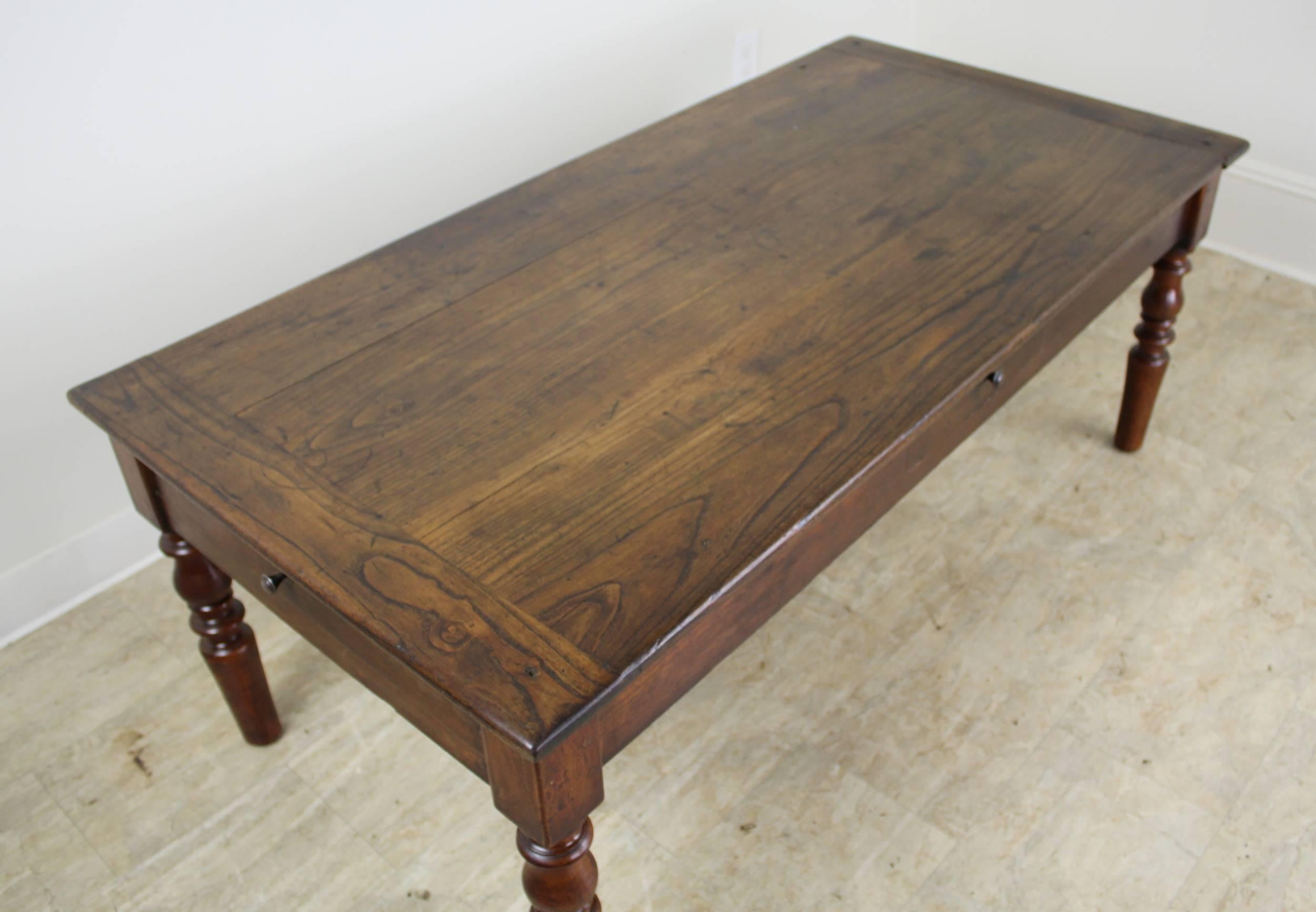 Antique Chestnut and Fruitwood Coffee Table with Three Drawers and Serving Shelf In Good Condition In Port Chester, NY