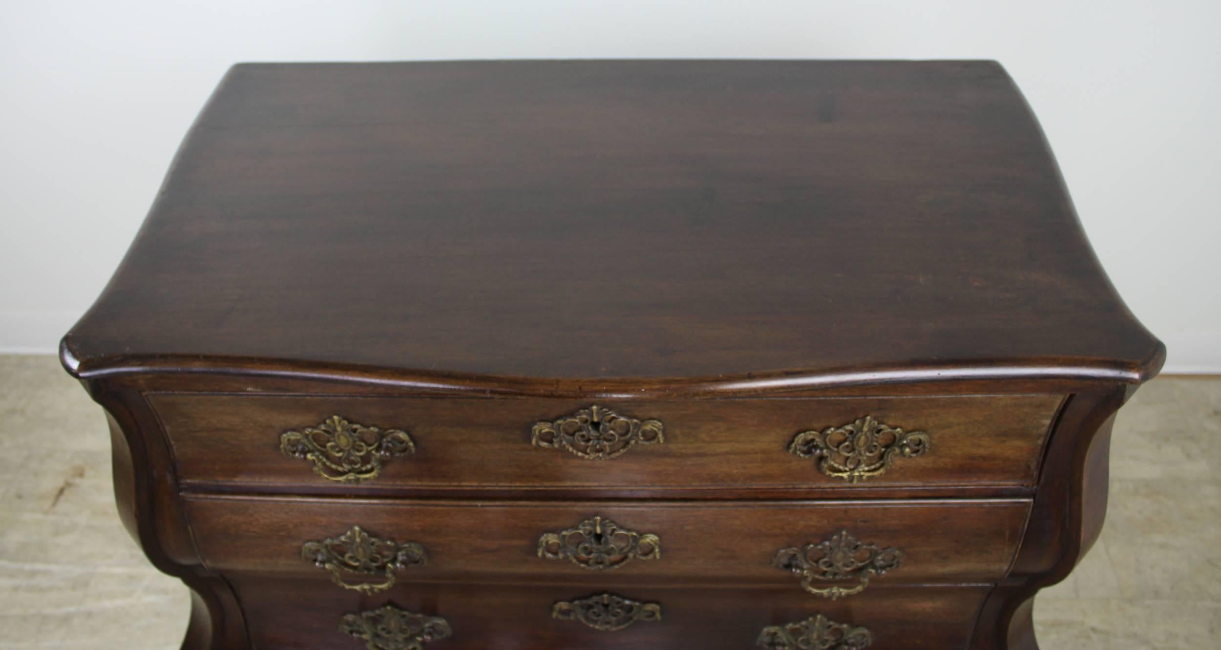 dutch bombe chest of drawers