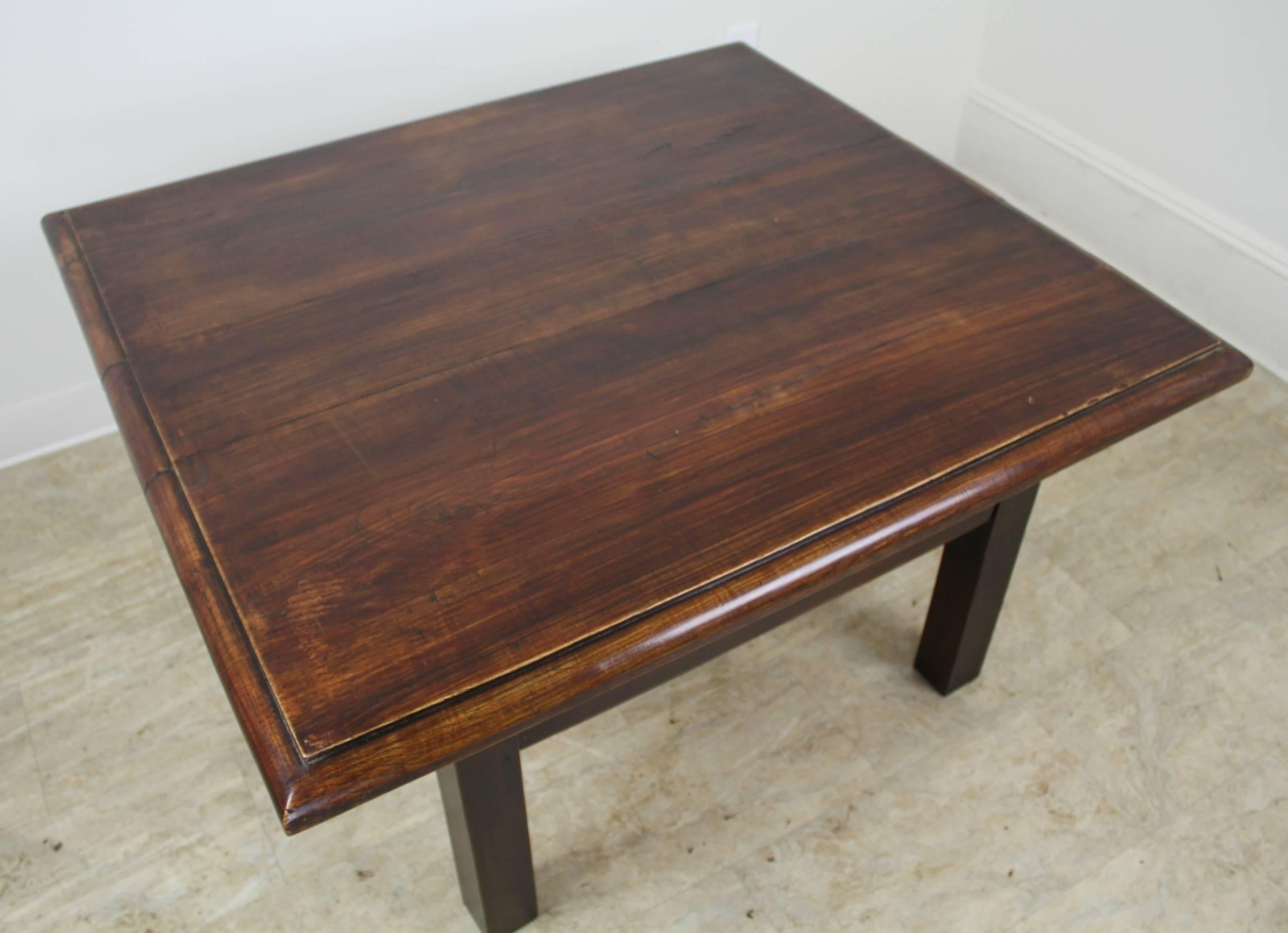 Antique Elm Coffee Table with a Floating Top In Good Condition For Sale In Port Chester, NY