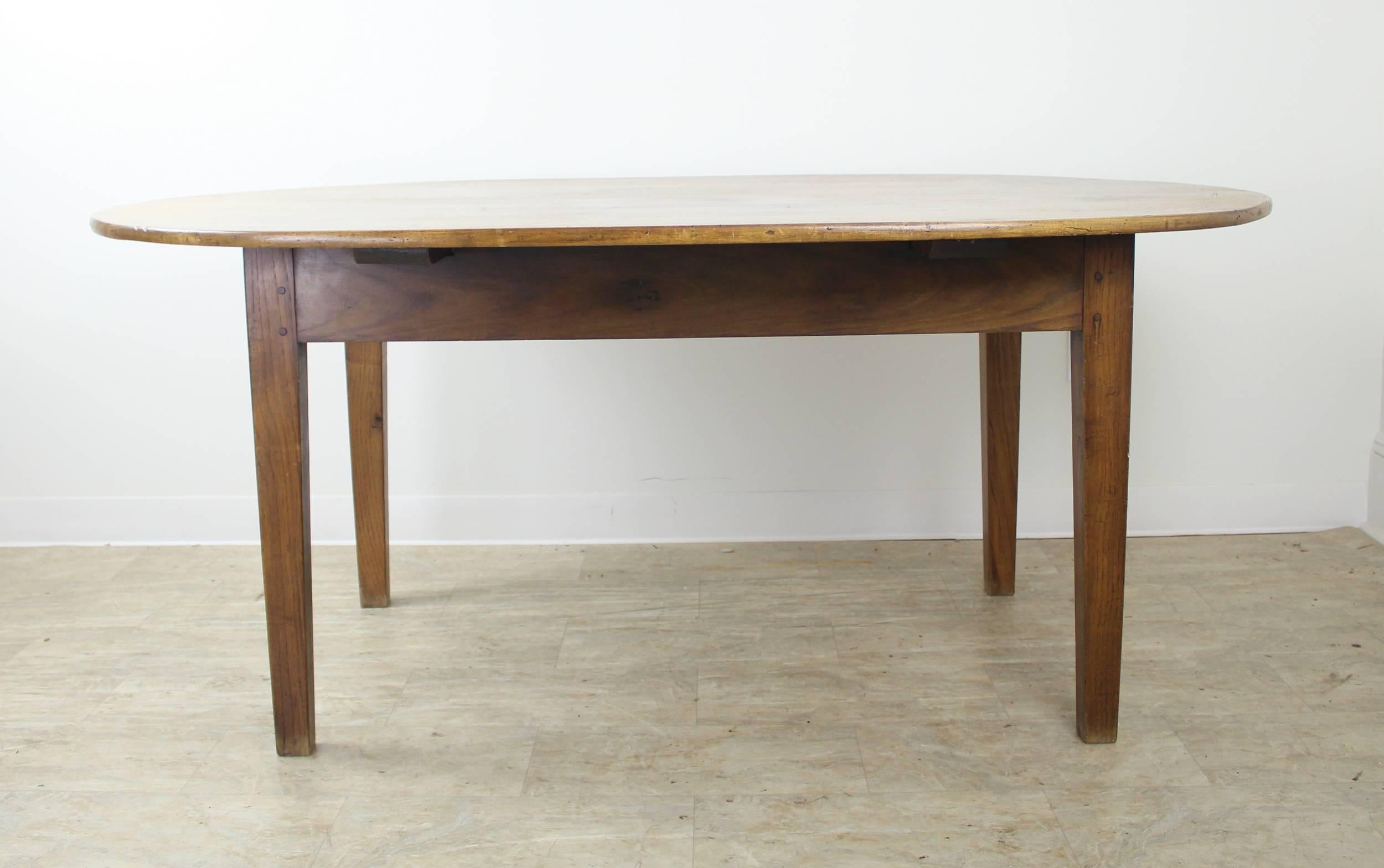 antique oval table