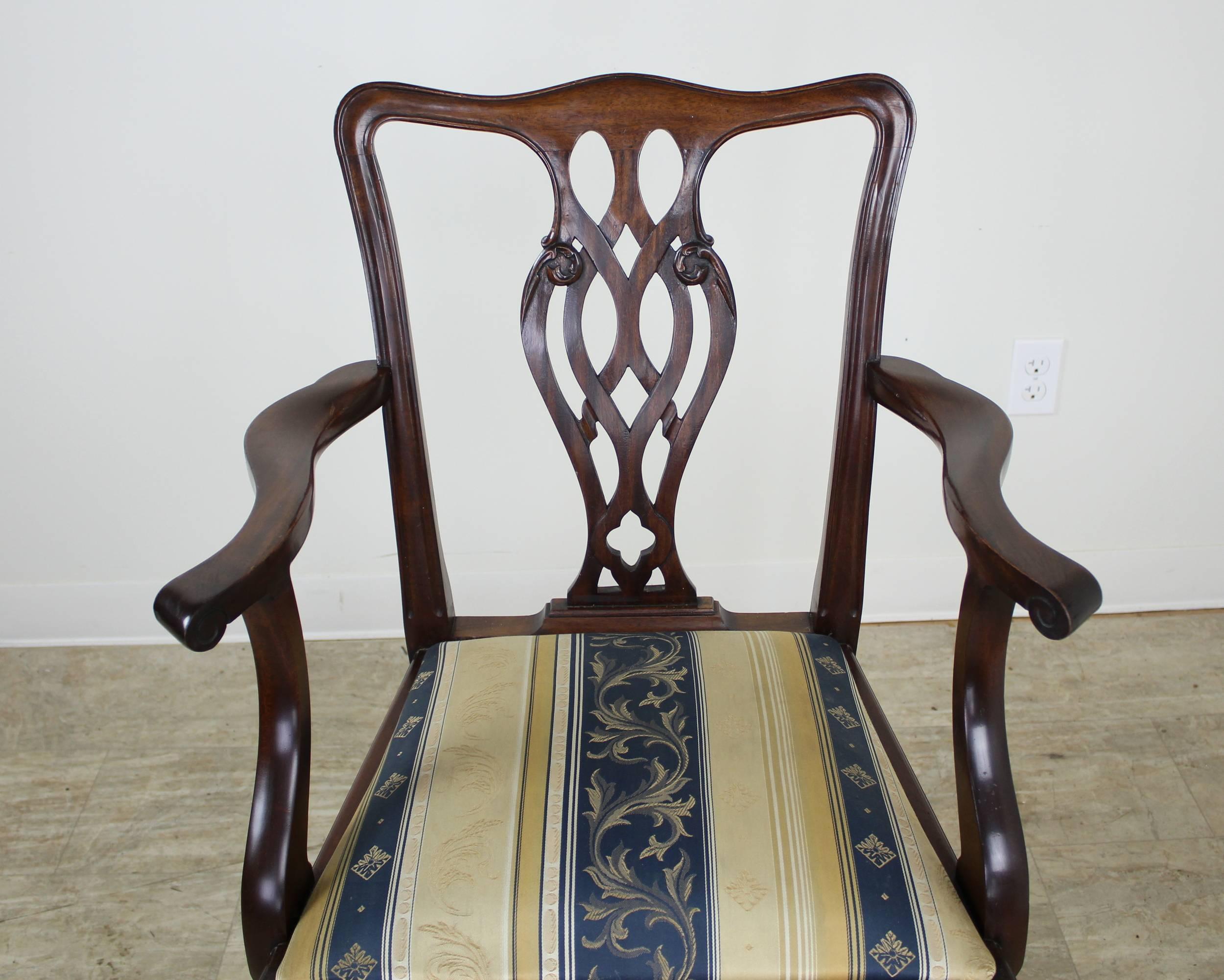 20th Century Set of Eight English Mahogany Chippendale Style Dining Chairs