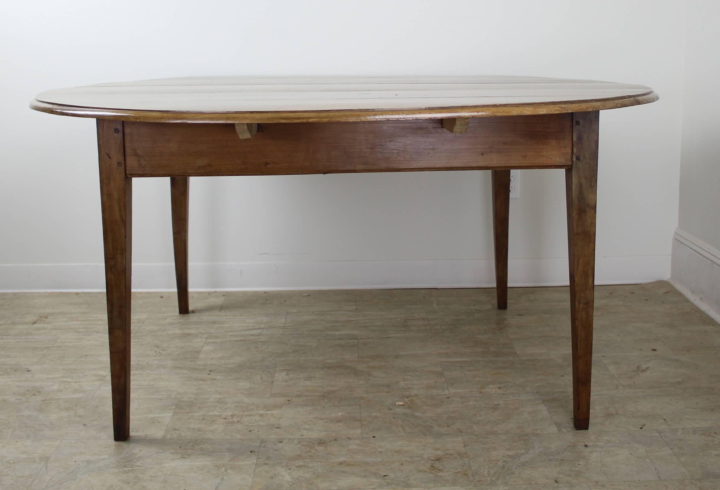 antique oval dining table