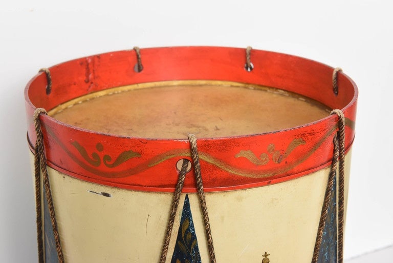 Vintage Italian Tole Drum In Good Condition In West Palm Beach, FL
