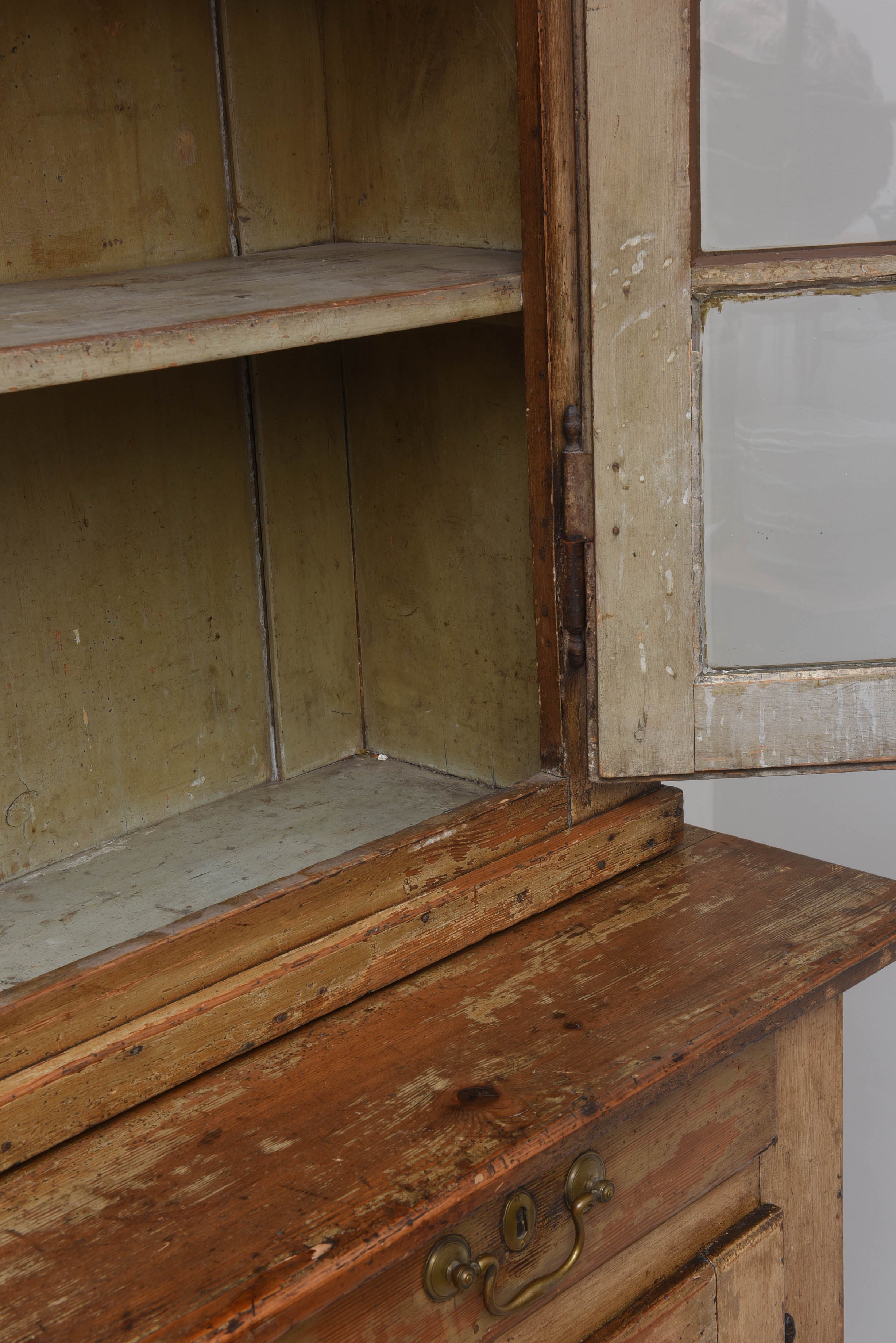 19th Century Country Pine Cupboard In Good Condition In West Palm Beach, FL