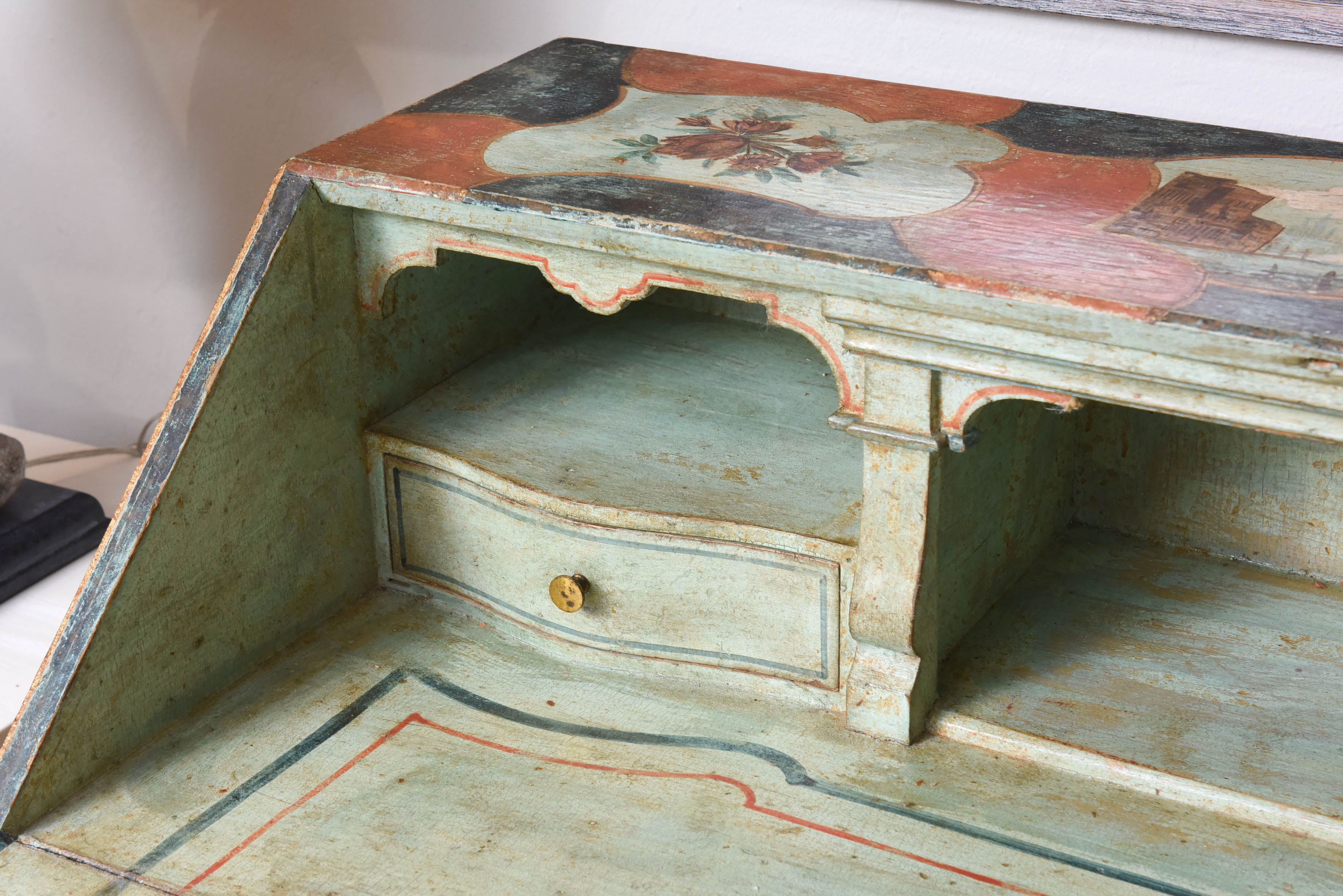 Italian Painted and Decoupage Secretaire 2