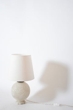 Engraved alabaster ball lamp, 1930s.