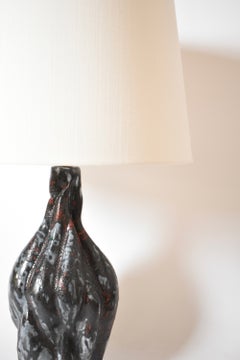 Lampe en céramique aux formes organiques « Helder », 2026.