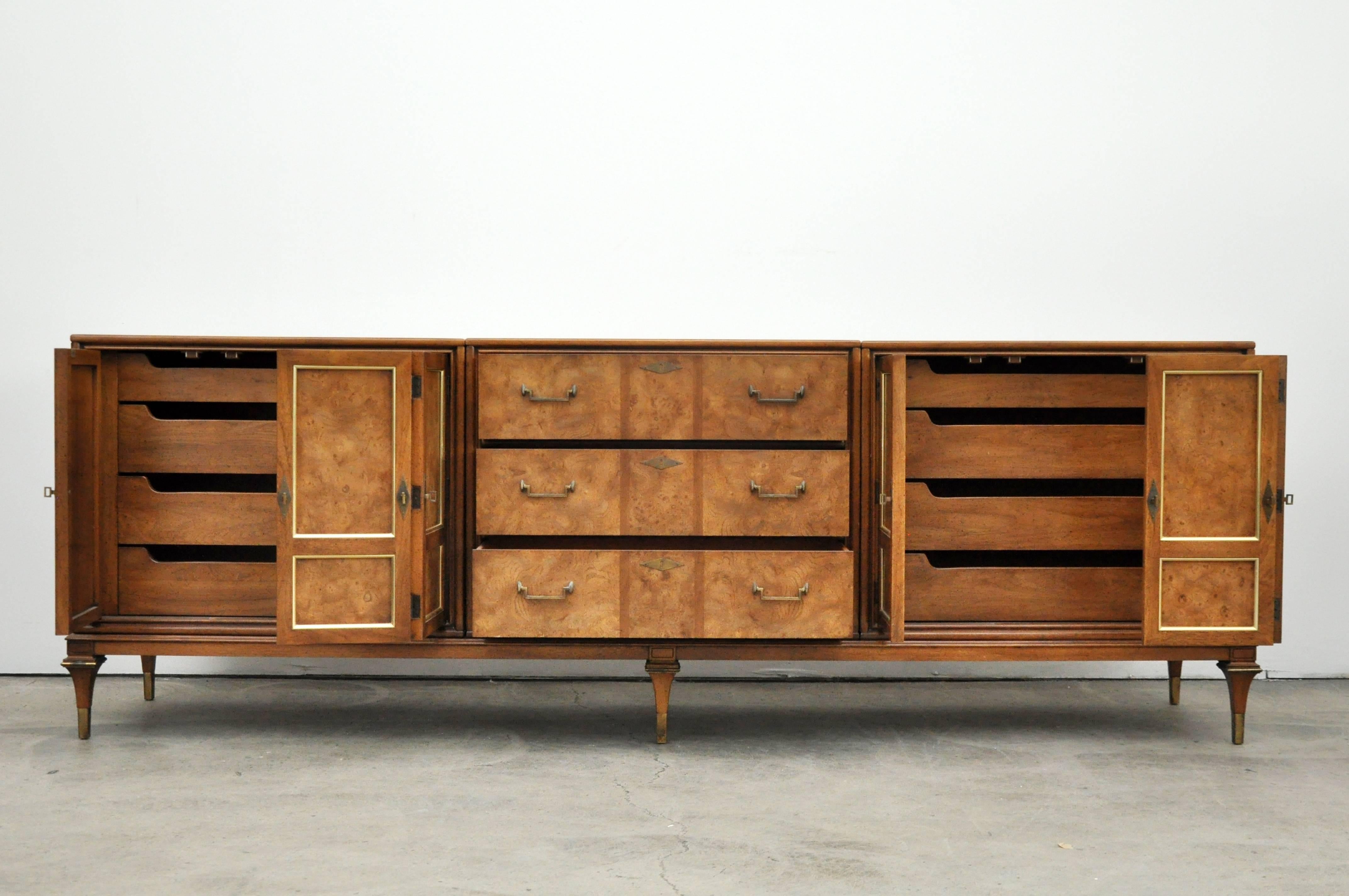 Late 20th Century Mastercraft Burled Wood Credenza