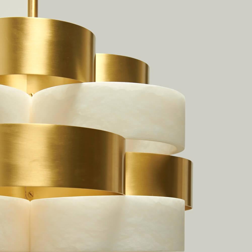 Italian Bespoke Elegant Chandelier 
