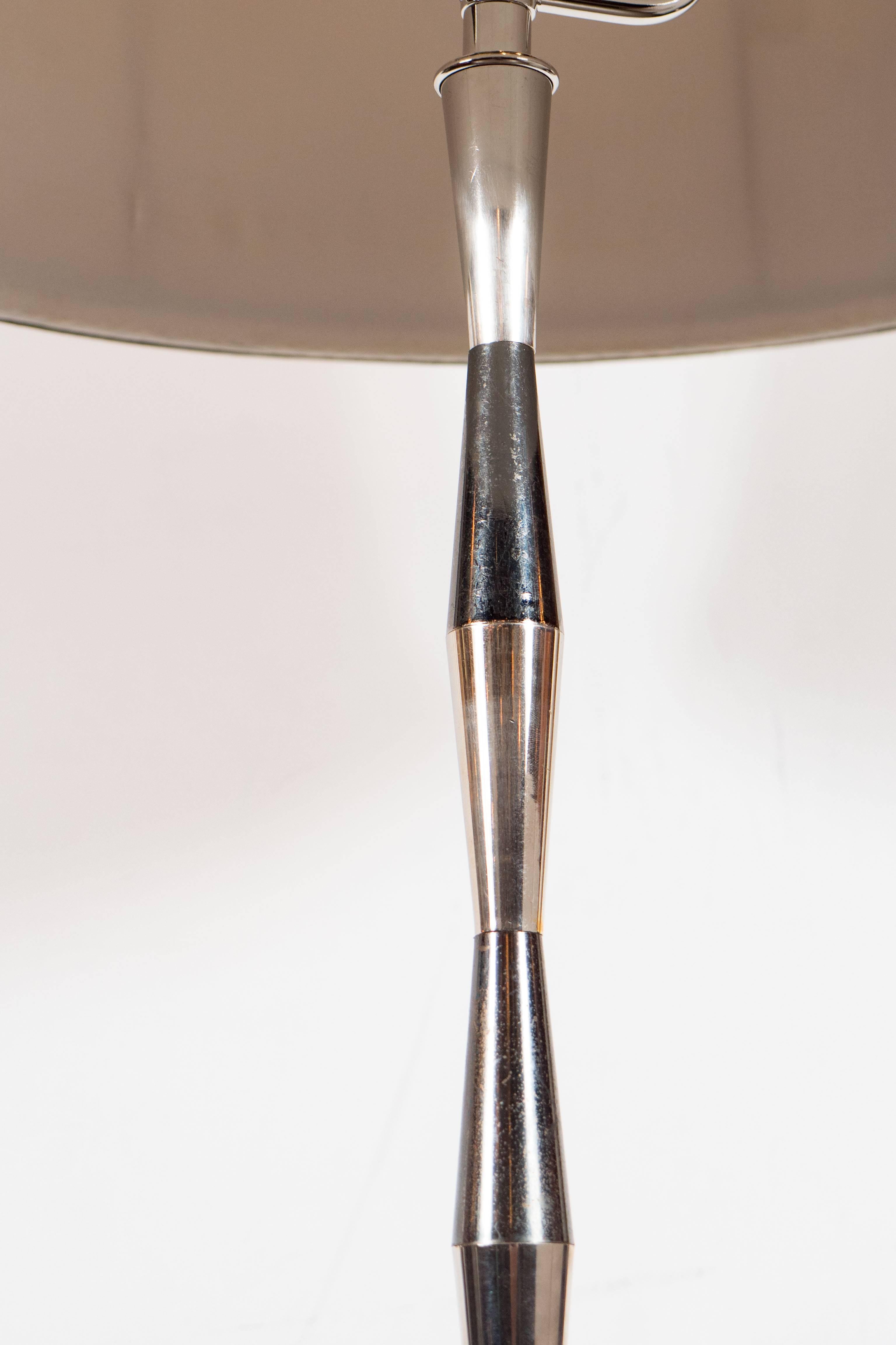 Pair of Modernist Gun-Metal and Nickel Floor Lamps by Gio Ponti In Excellent Condition In New York, NY