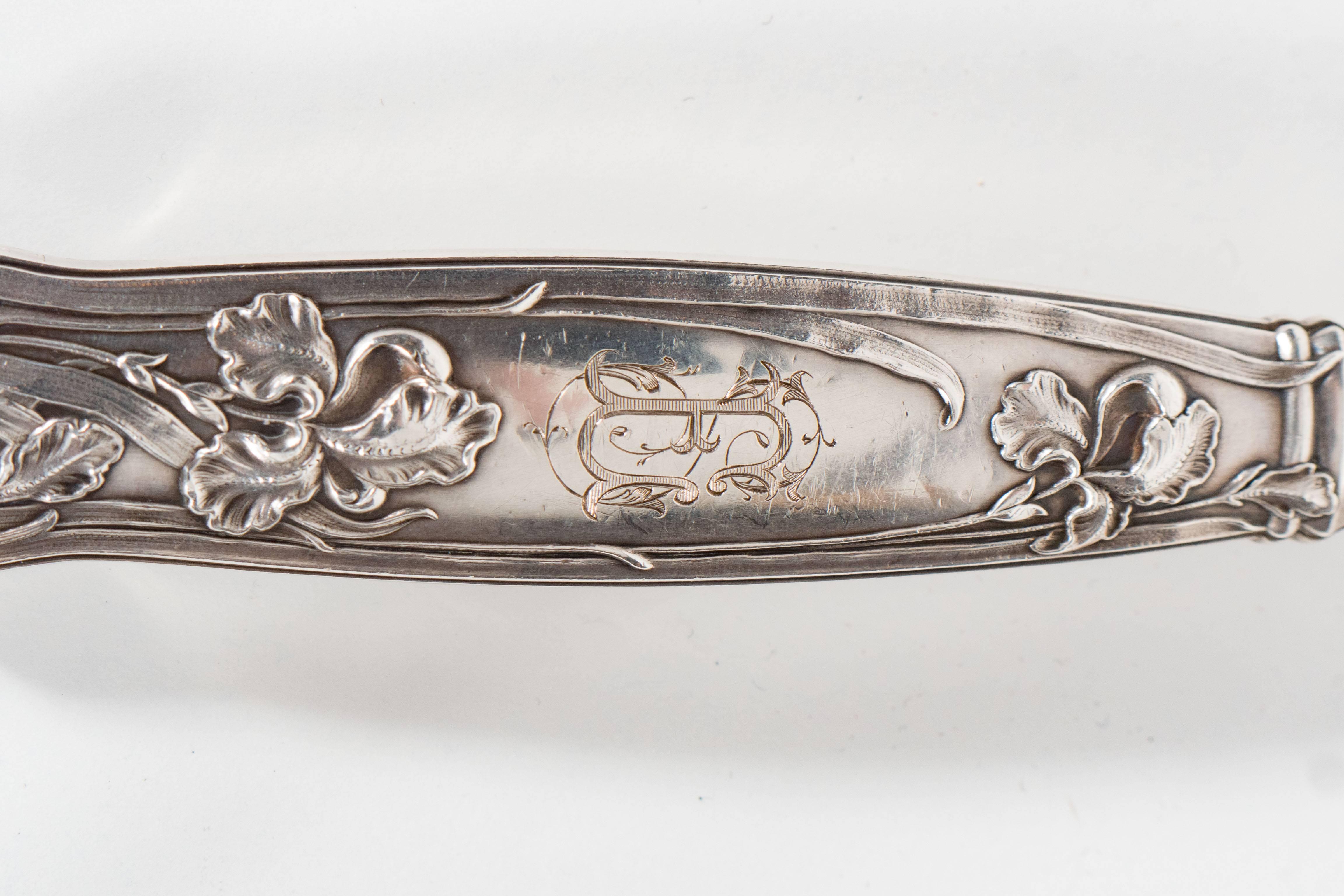 Antique Art Nouveau Sterling Silver Joint Holder with Sinuous Iris Design 1