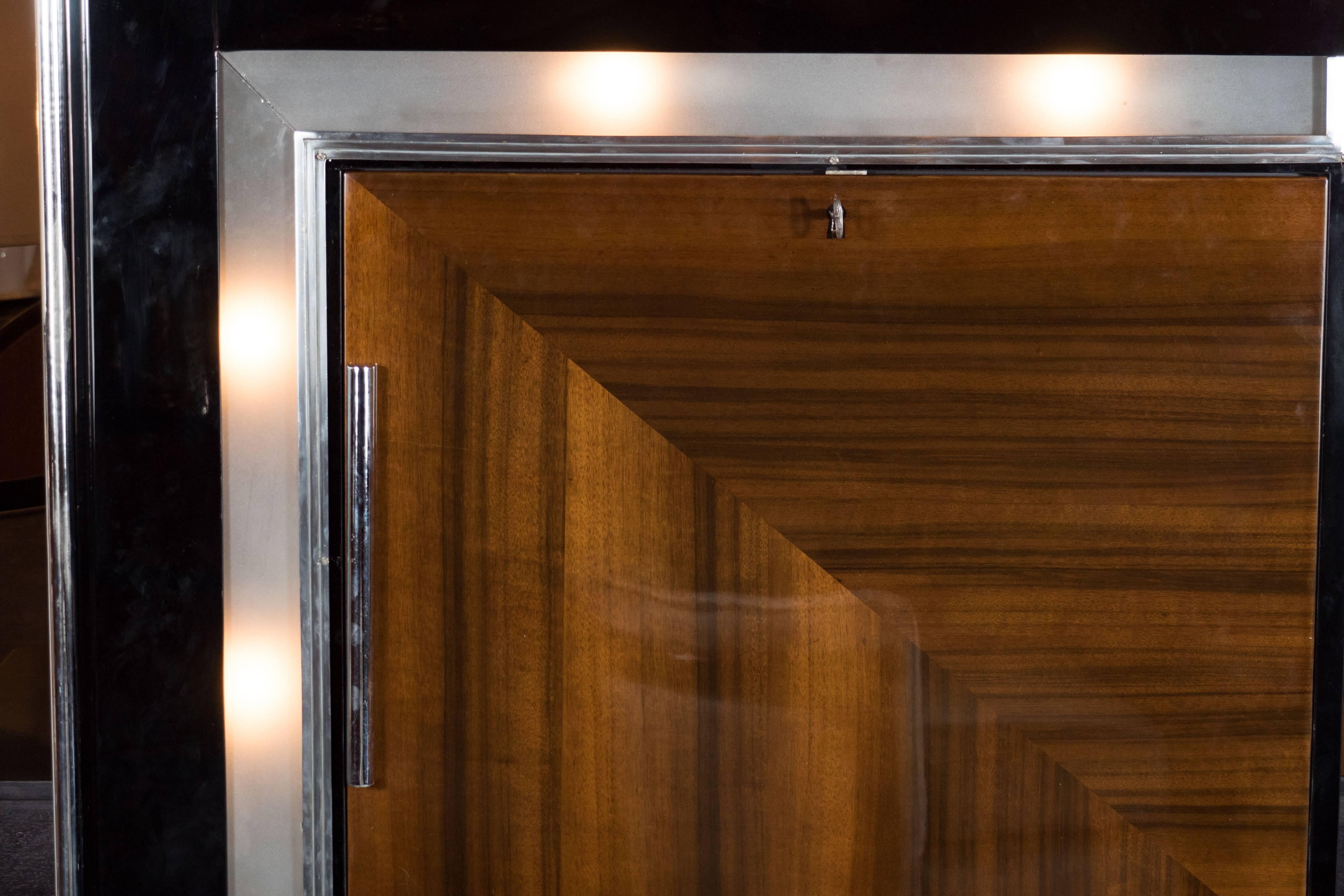 Art Deco Bar Cabinet in Walnut and Black Lacquer in the Manner of Donald Deskey 2