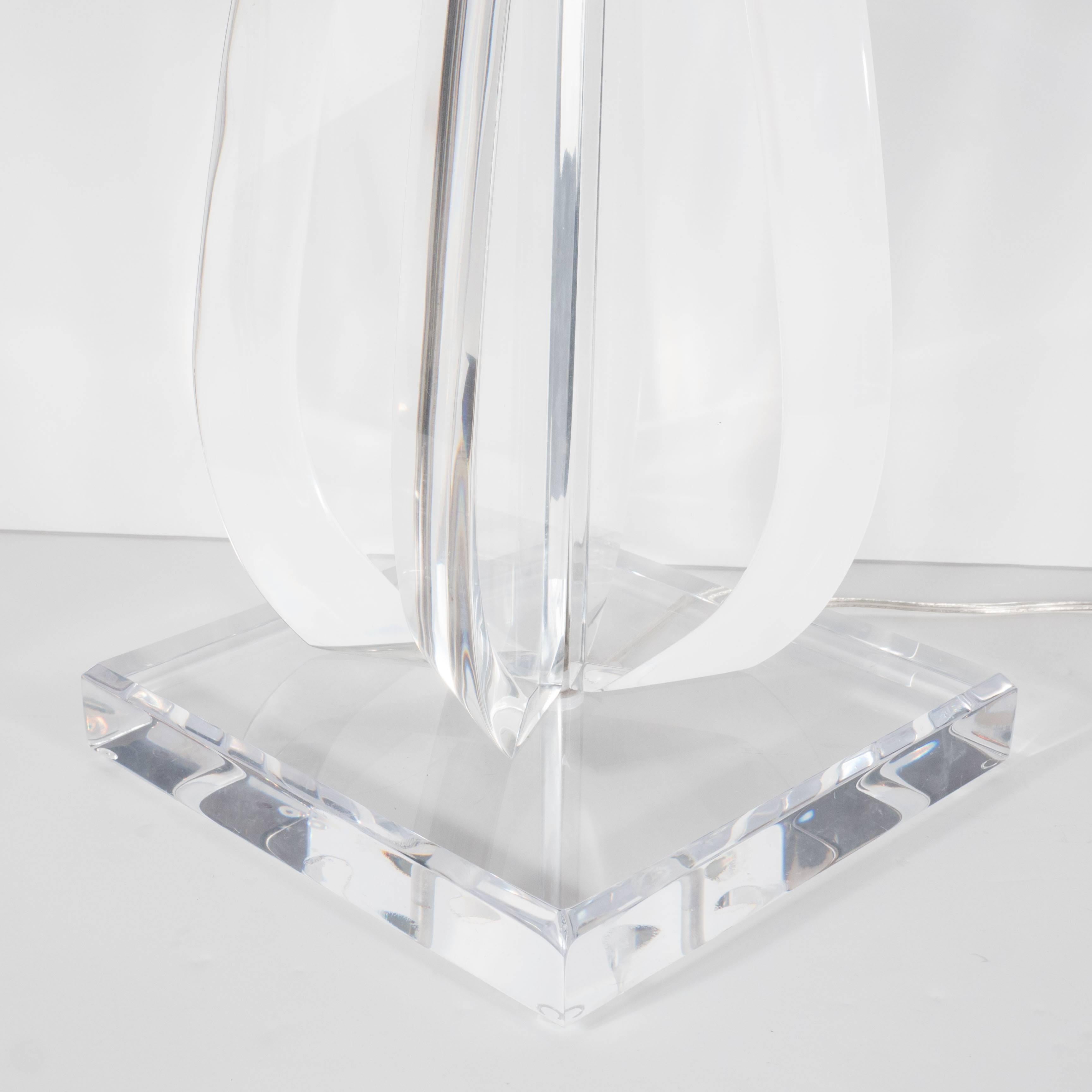 American Mid-Century Modernist Lucite Table Lamp with Chrome Fittings For Sale